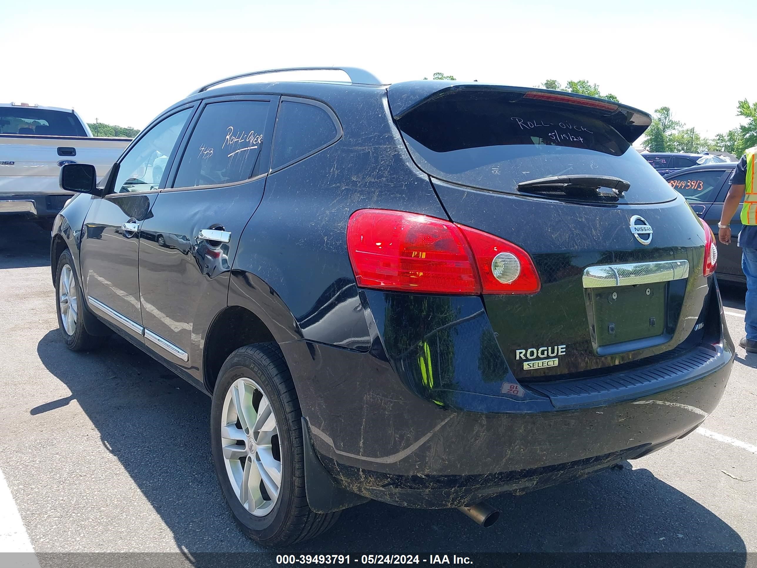 Photo 2 VIN: JN8AS5MV1FW766346 - NISSAN ROGUE 