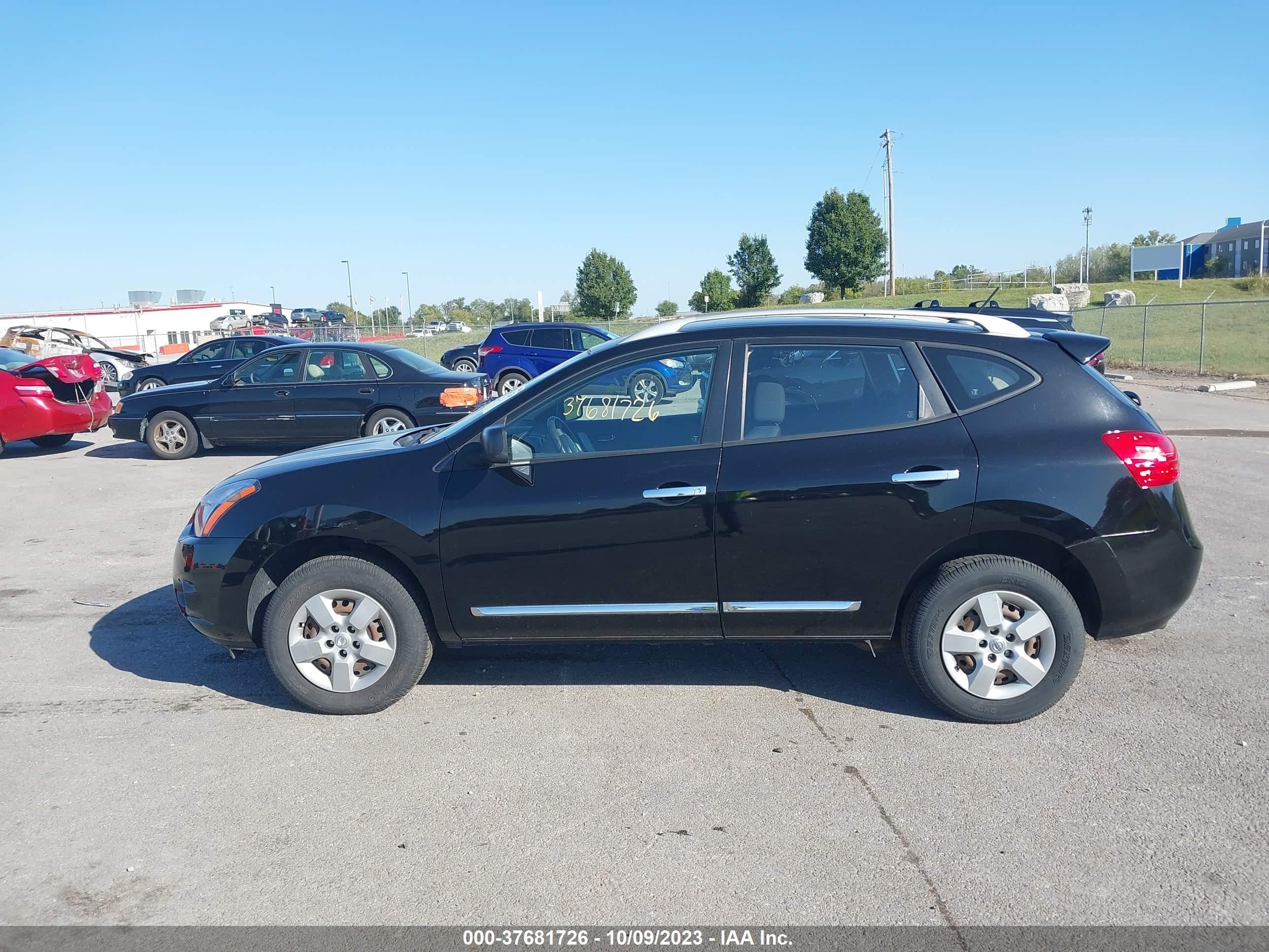 Photo 13 VIN: JN8AS5MV1FW771692 - NISSAN ROGUE 