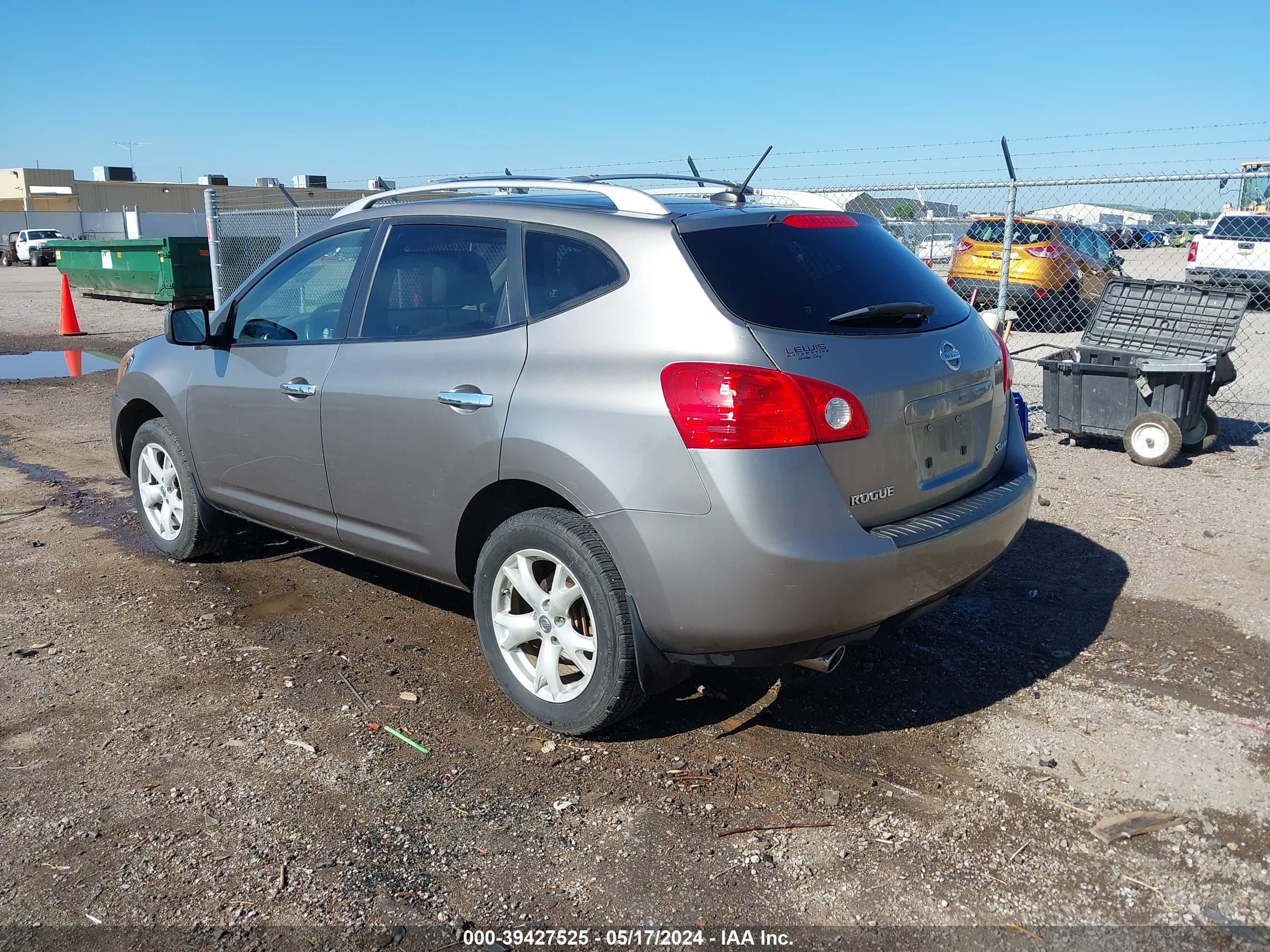 Photo 2 VIN: JN8AS5MV2AW139986 - NISSAN ROGUE 