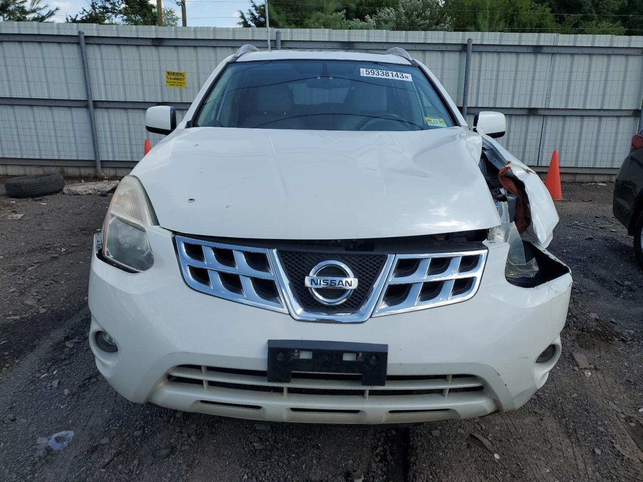 Photo 4 VIN: JN8AS5MV2BW250295 - NISSAN ROGUE 