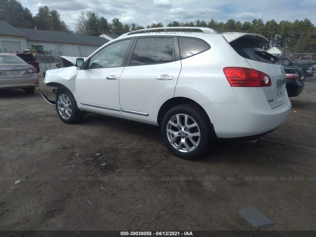 Photo 2 VIN: JN8AS5MV2BW268800 - NISSAN ROGUE 