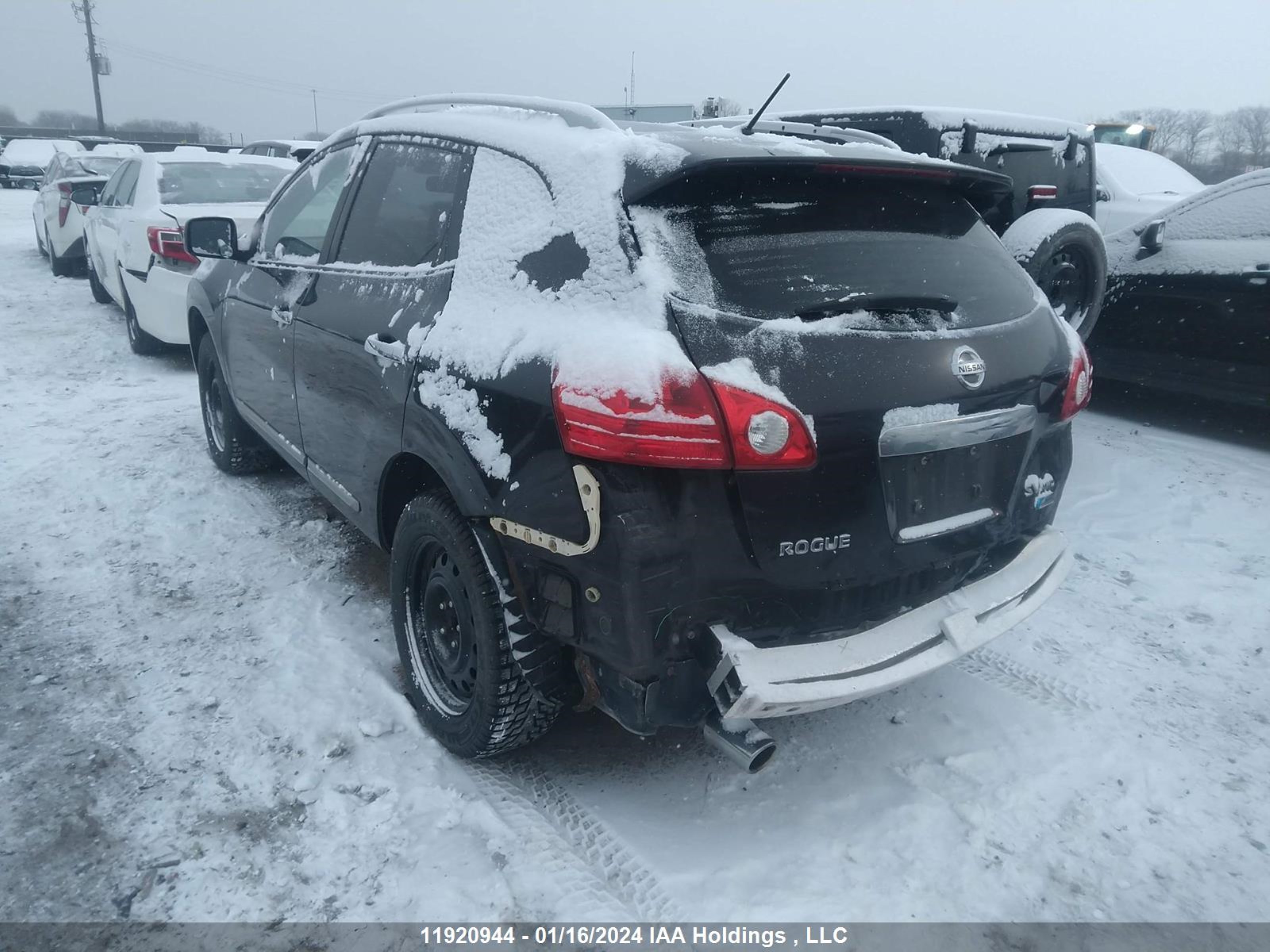 Photo 2 VIN: JN8AS5MV2BW284267 - NISSAN ROGUE 