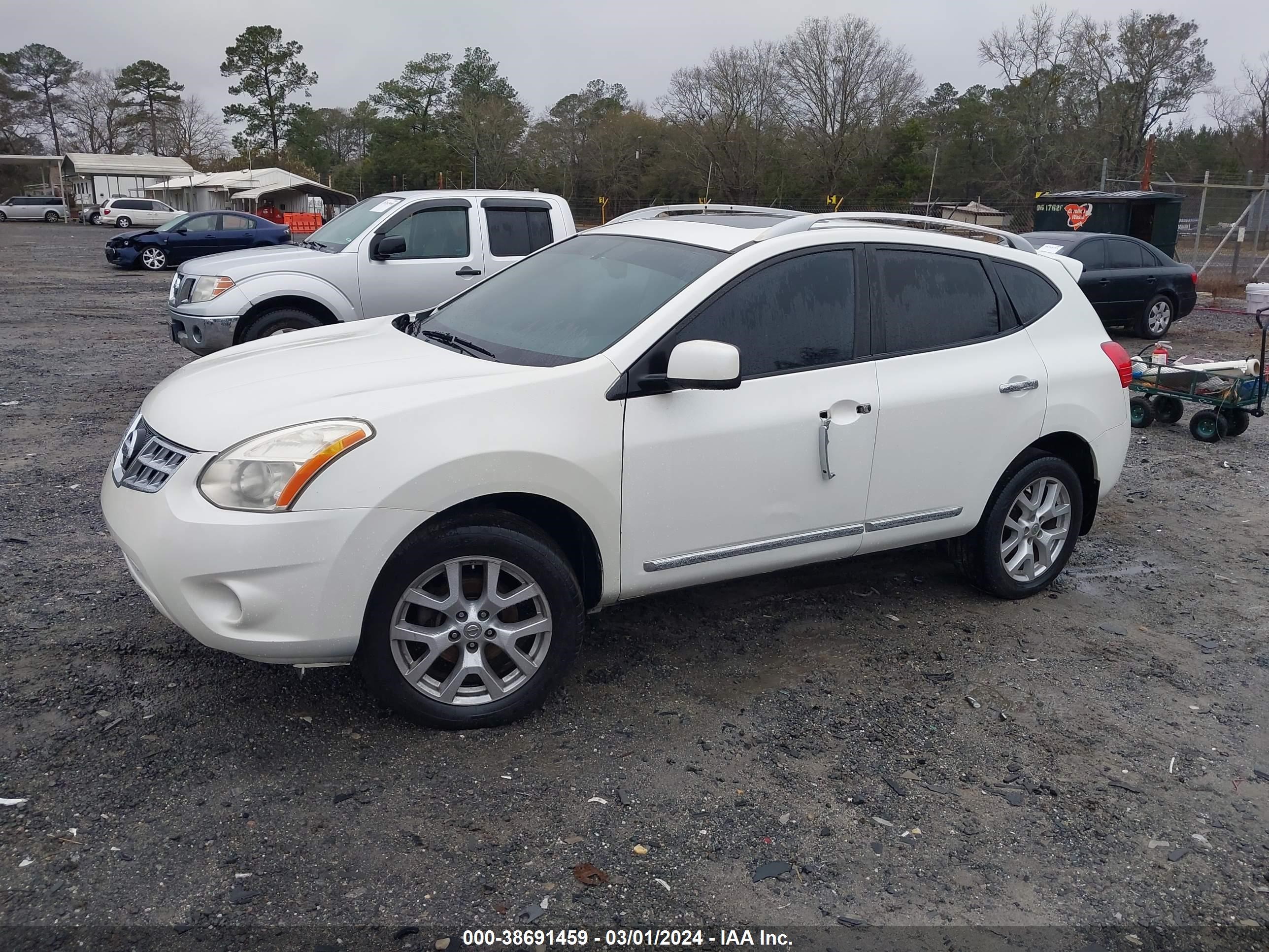 Photo 1 VIN: JN8AS5MV2BW287380 - NISSAN ROGUE 