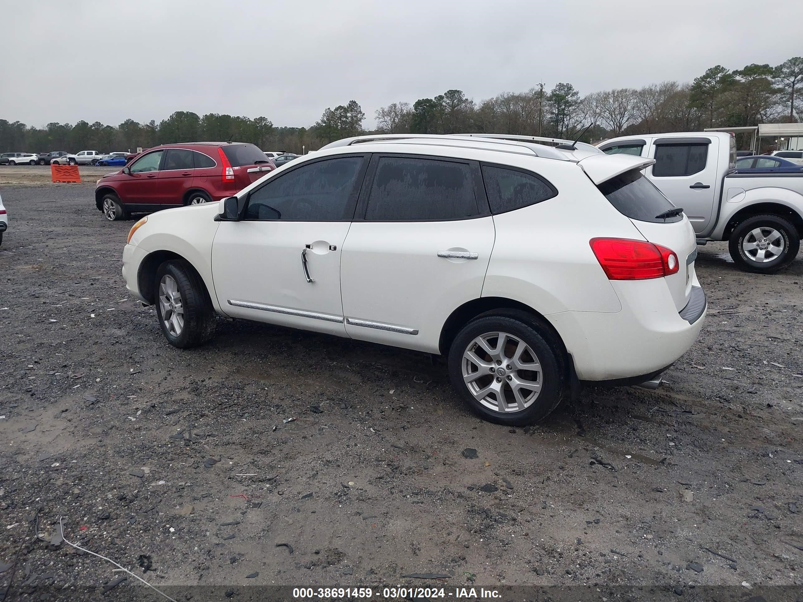 Photo 2 VIN: JN8AS5MV2BW287380 - NISSAN ROGUE 