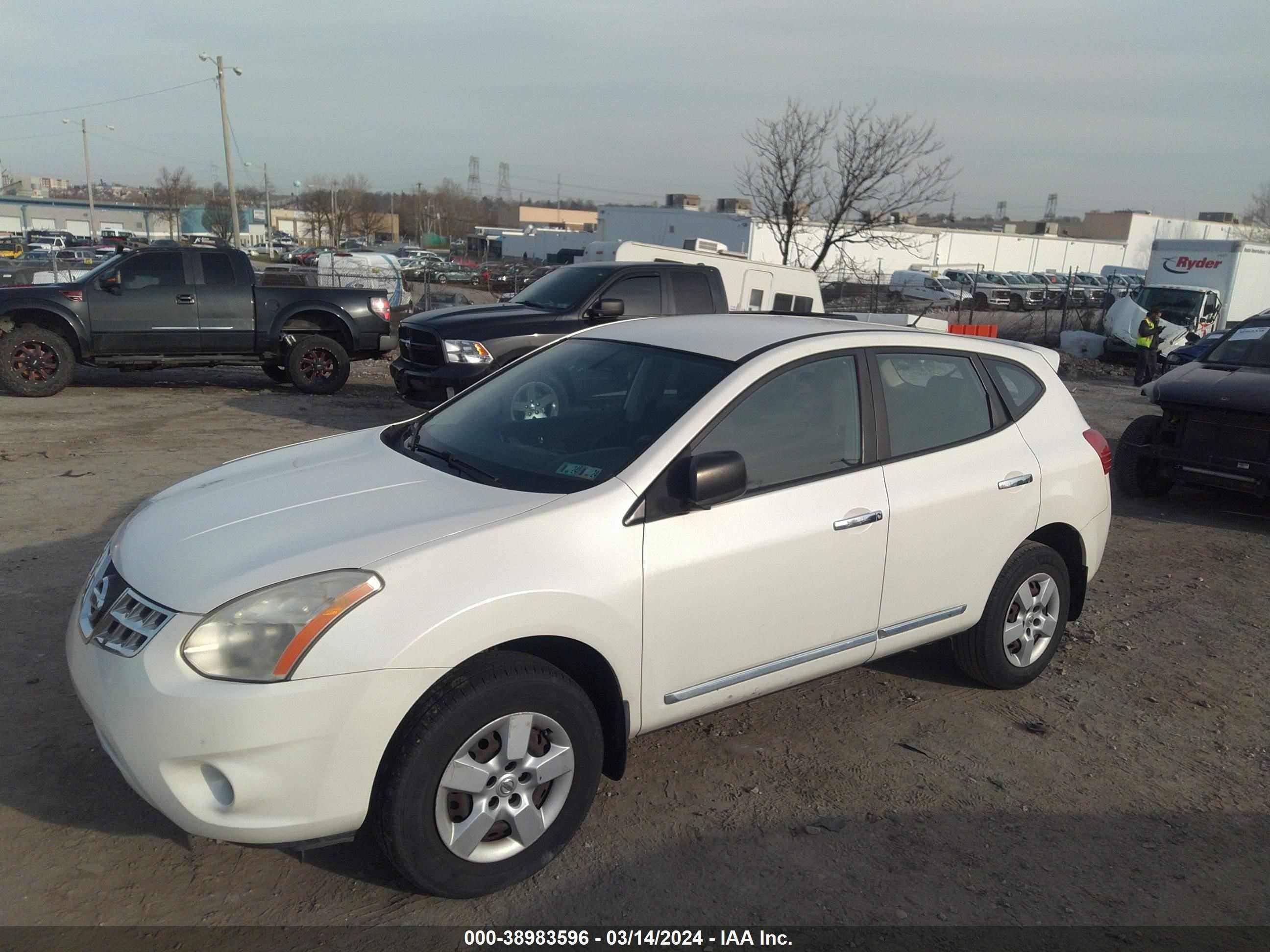 Photo 5 VIN: JN8AS5MV2BW295401 - NISSAN ROGUE 