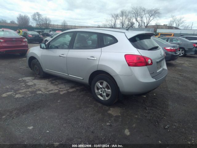 Photo 2 VIN: JN8AS5MV2BW303447 - NISSAN ROGUE 