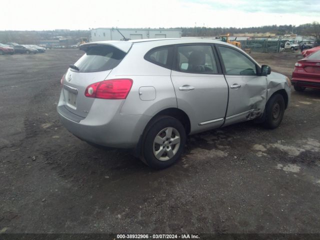 Photo 3 VIN: JN8AS5MV2BW303447 - NISSAN ROGUE 