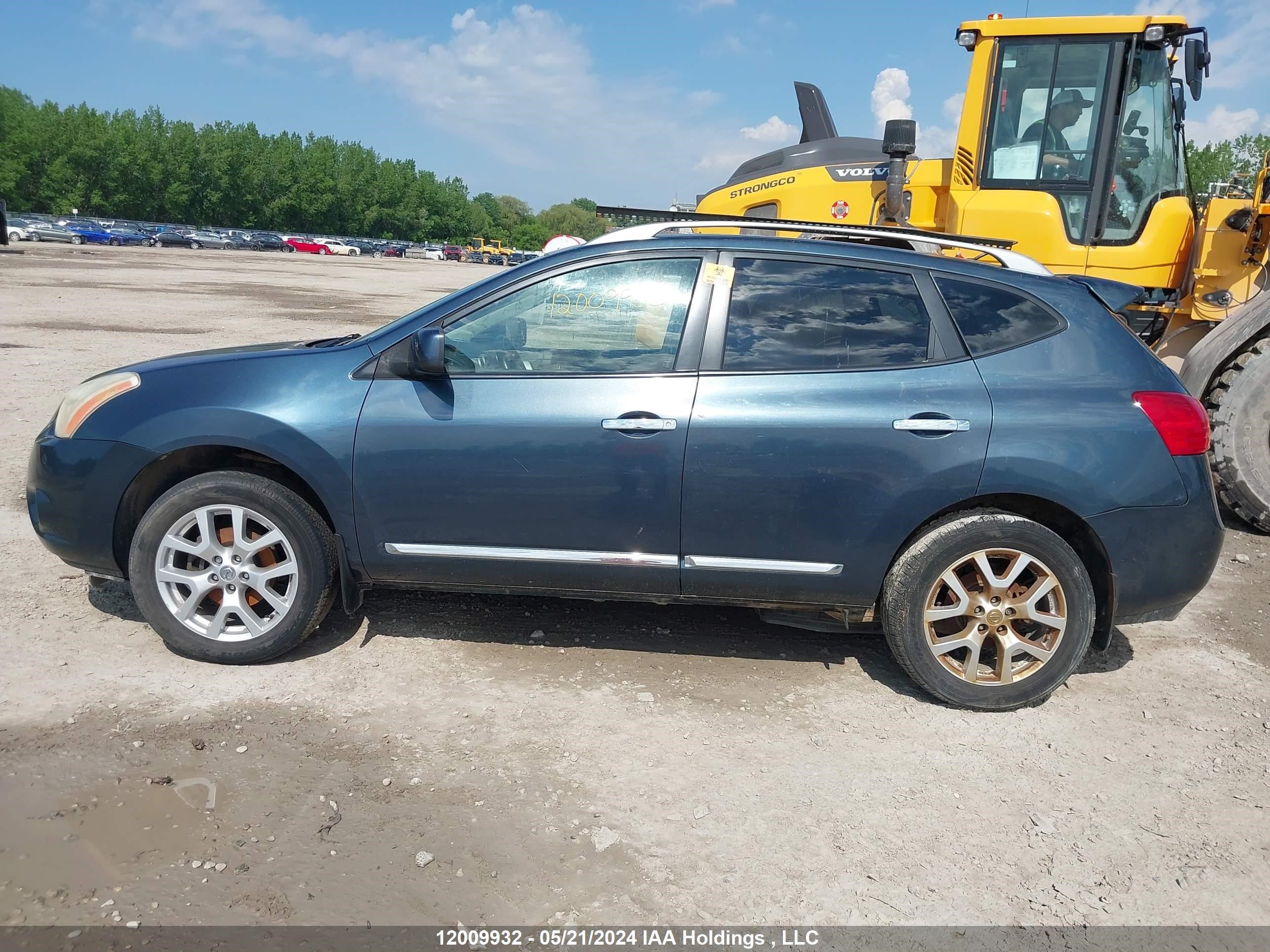 Photo 13 VIN: JN8AS5MV2CW350186 - NISSAN ROGUE 