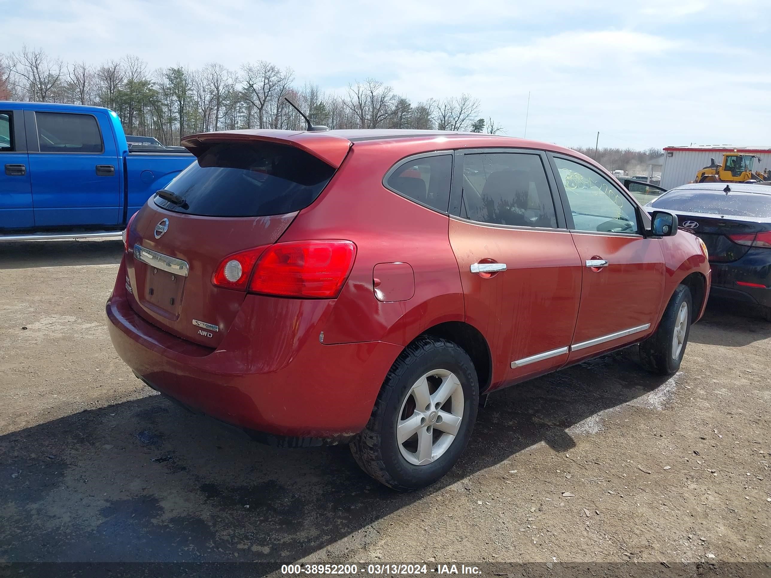 Photo 3 VIN: JN8AS5MV2CW364735 - NISSAN ROGUE 