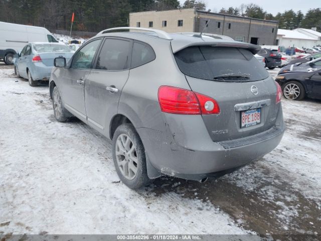 Photo 2 VIN: JN8AS5MV2CW405624 - NISSAN ROGUE 