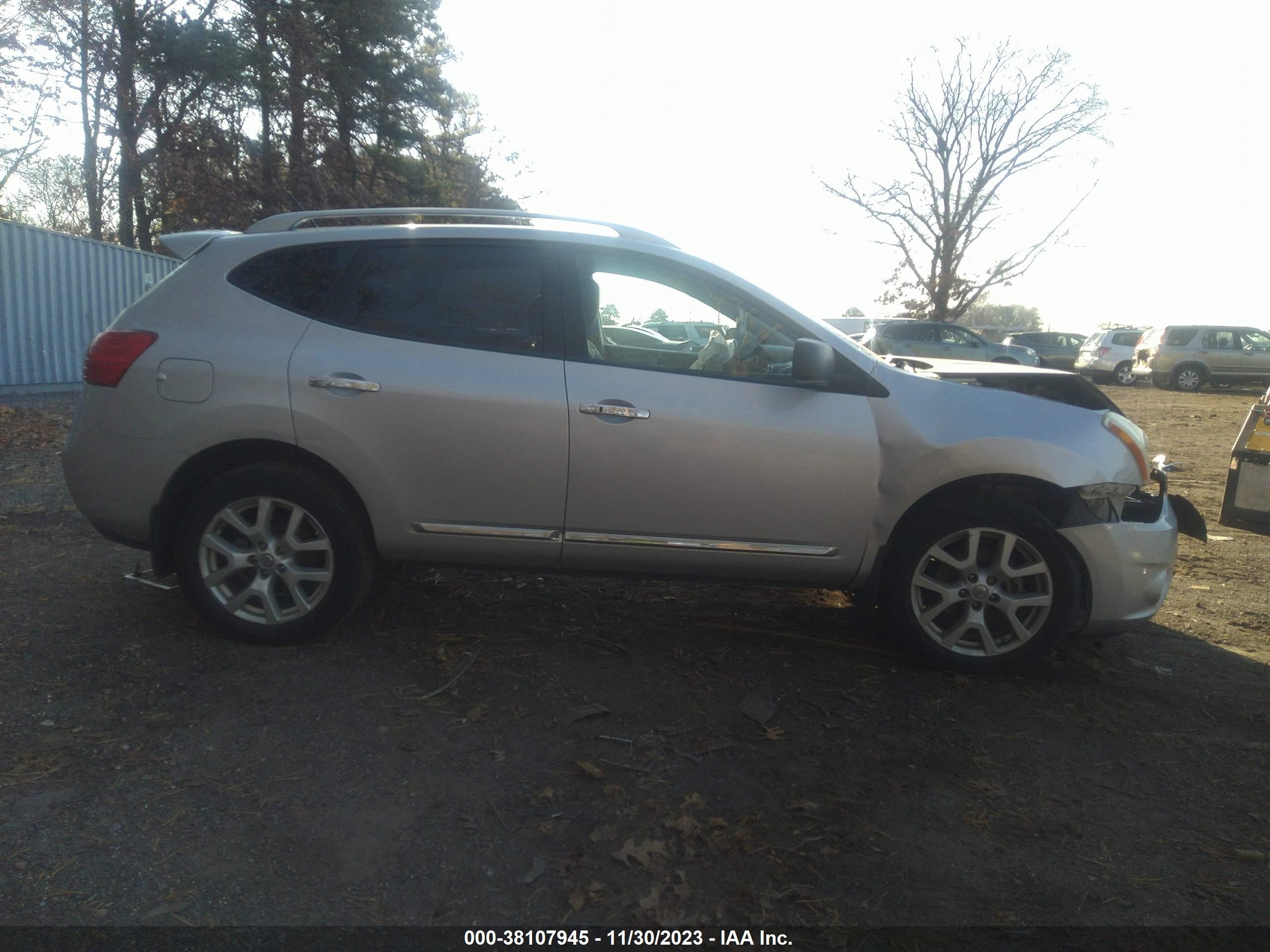 Photo 12 VIN: JN8AS5MV2DW128121 - NISSAN ROGUE 