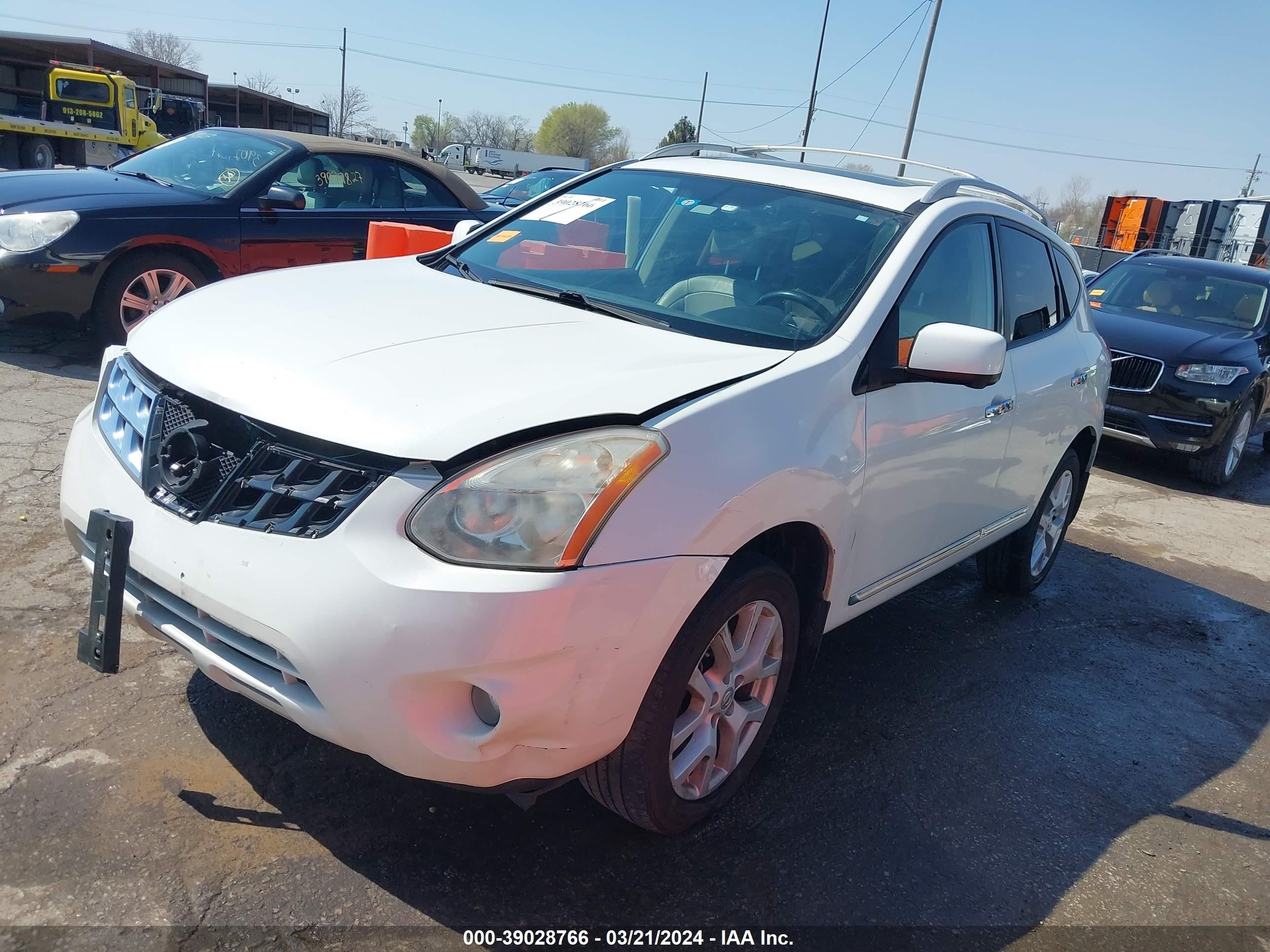 Photo 1 VIN: JN8AS5MV2DW142021 - NISSAN ROGUE 