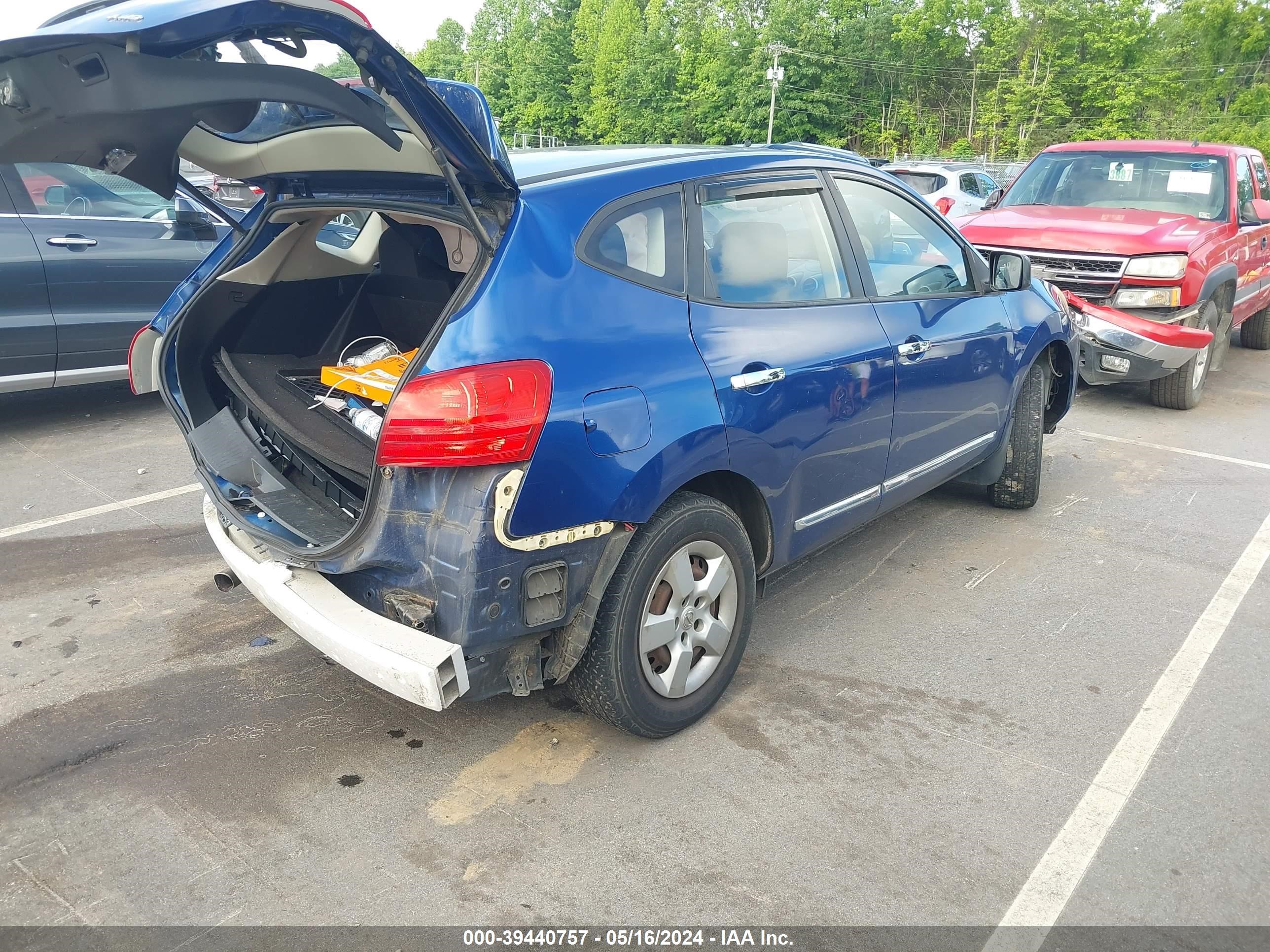 Photo 3 VIN: JN8AS5MV3BW271706 - NISSAN ROGUE 