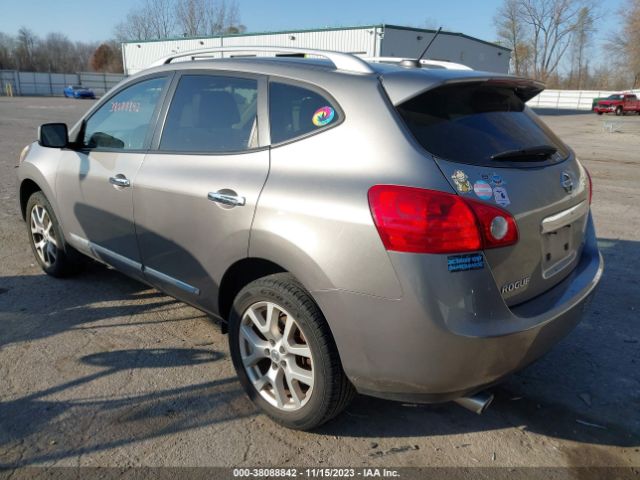 Photo 2 VIN: JN8AS5MV3BW312318 - NISSAN ROGUE S 