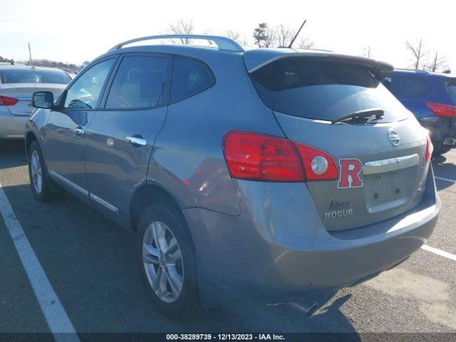 Photo 2 VIN: JN8AS5MV3CW381138 - NISSAN ROGUE 