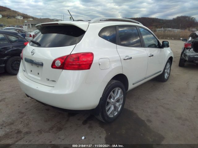 Photo 3 VIN: JN8AS5MV3CW388462 - NISSAN ROGUE 