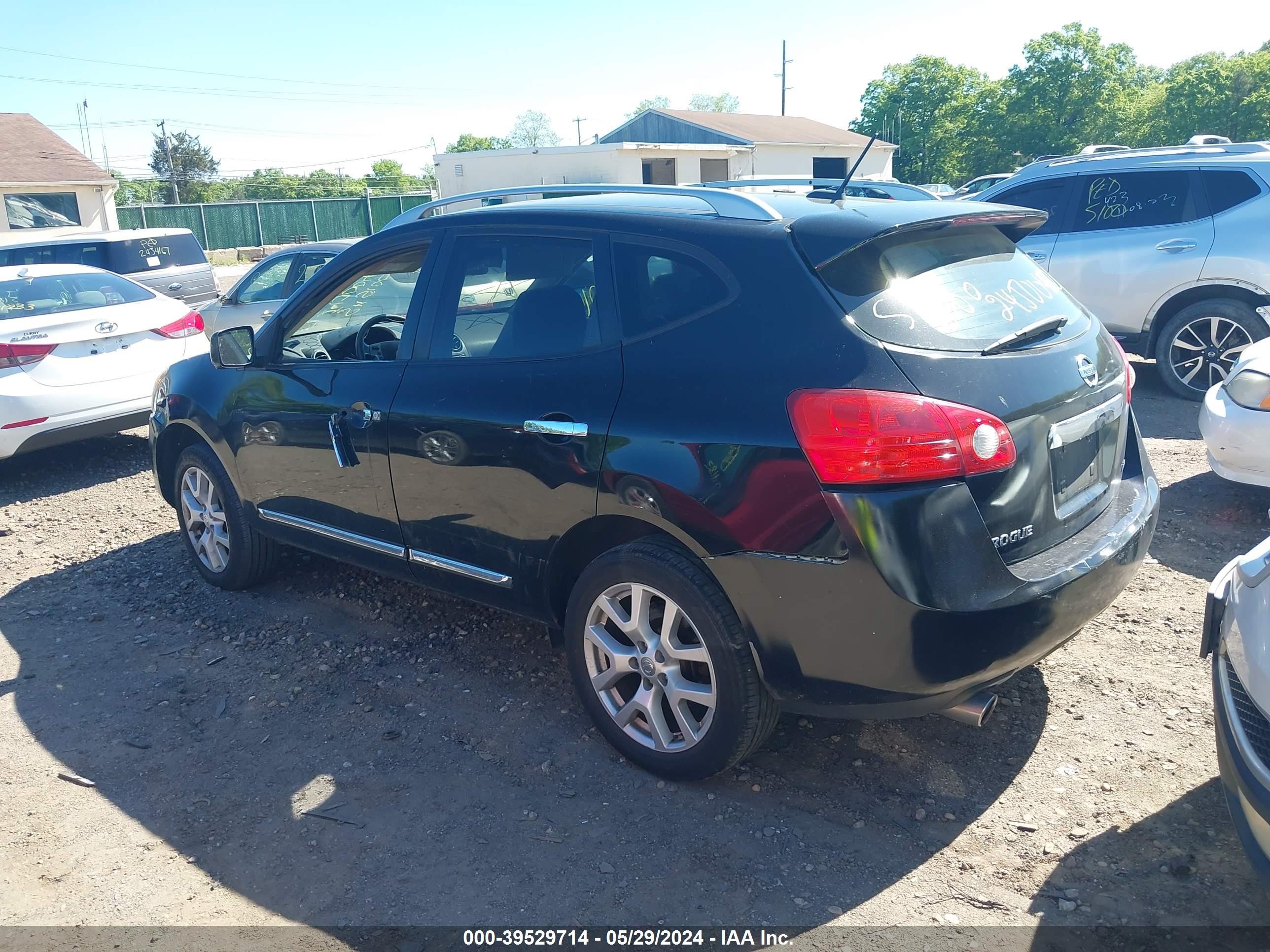 Photo 2 VIN: JN8AS5MV3CW396612 - NISSAN ROGUE 