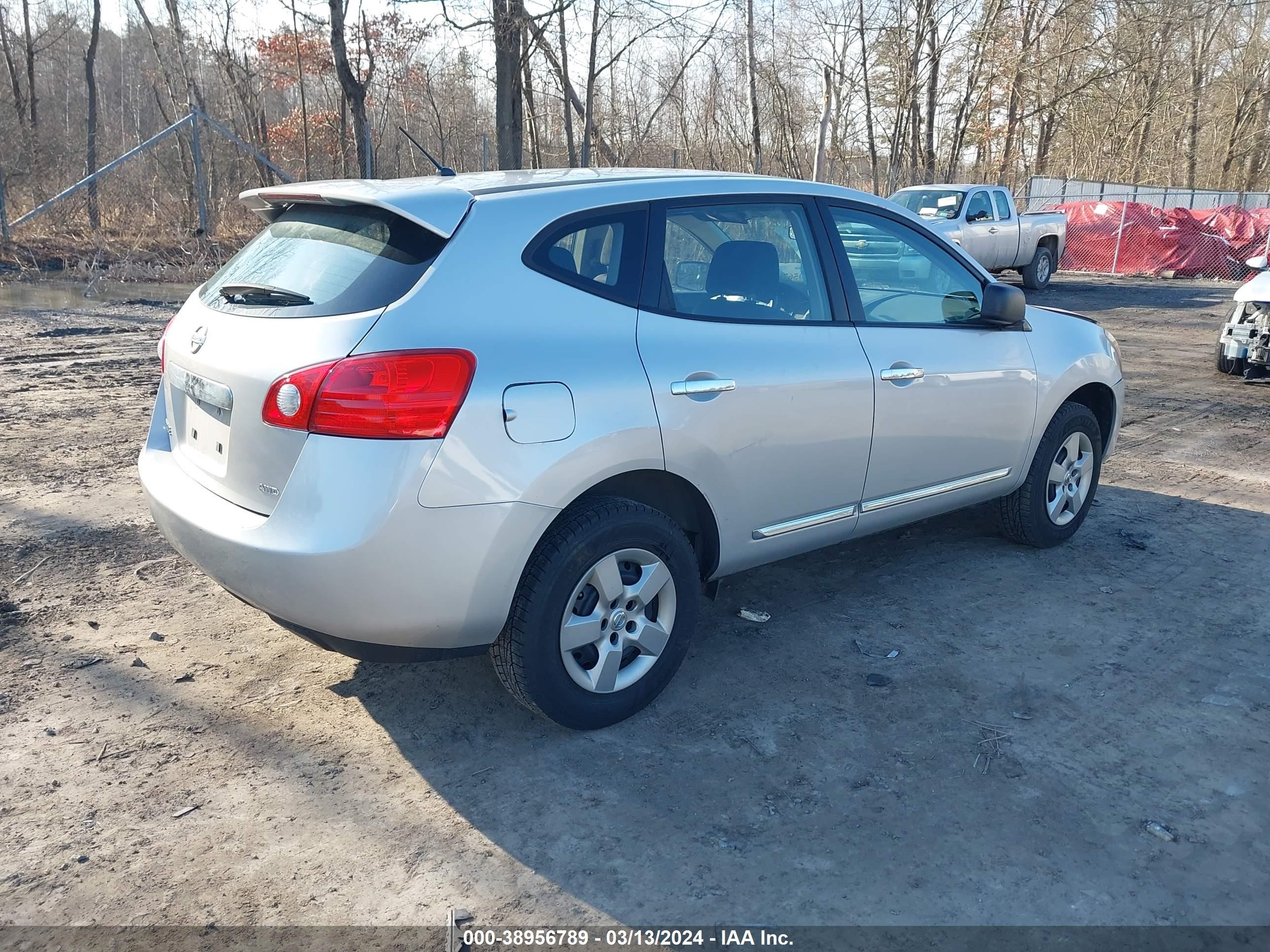 Photo 3 VIN: JN8AS5MV3DW648490 - NISSAN ROGUE 