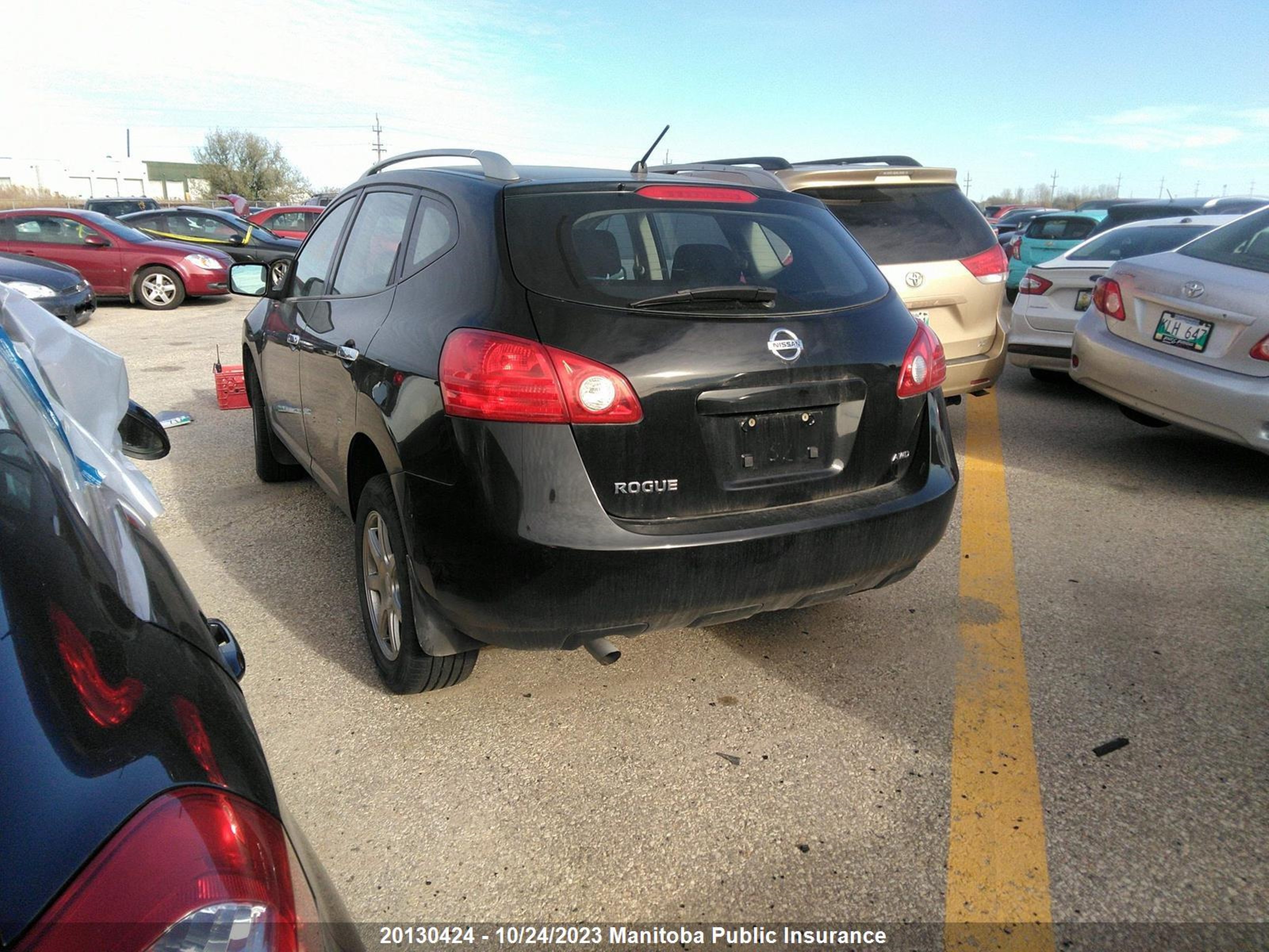 Photo 2 VIN: JN8AS5MV4AW118802 - NISSAN ROGUE 