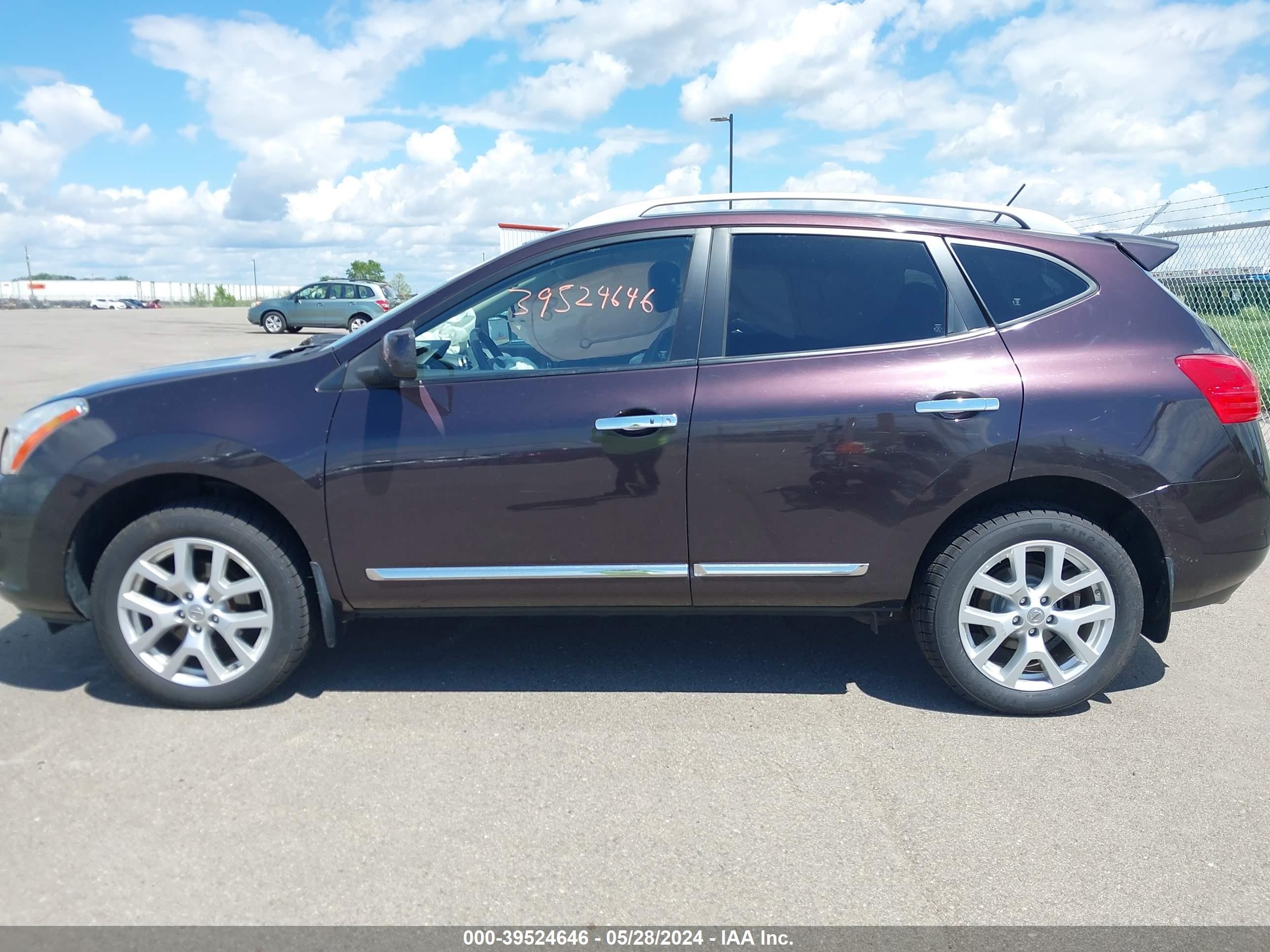 Photo 13 VIN: JN8AS5MV4BW299787 - NISSAN ROGUE 