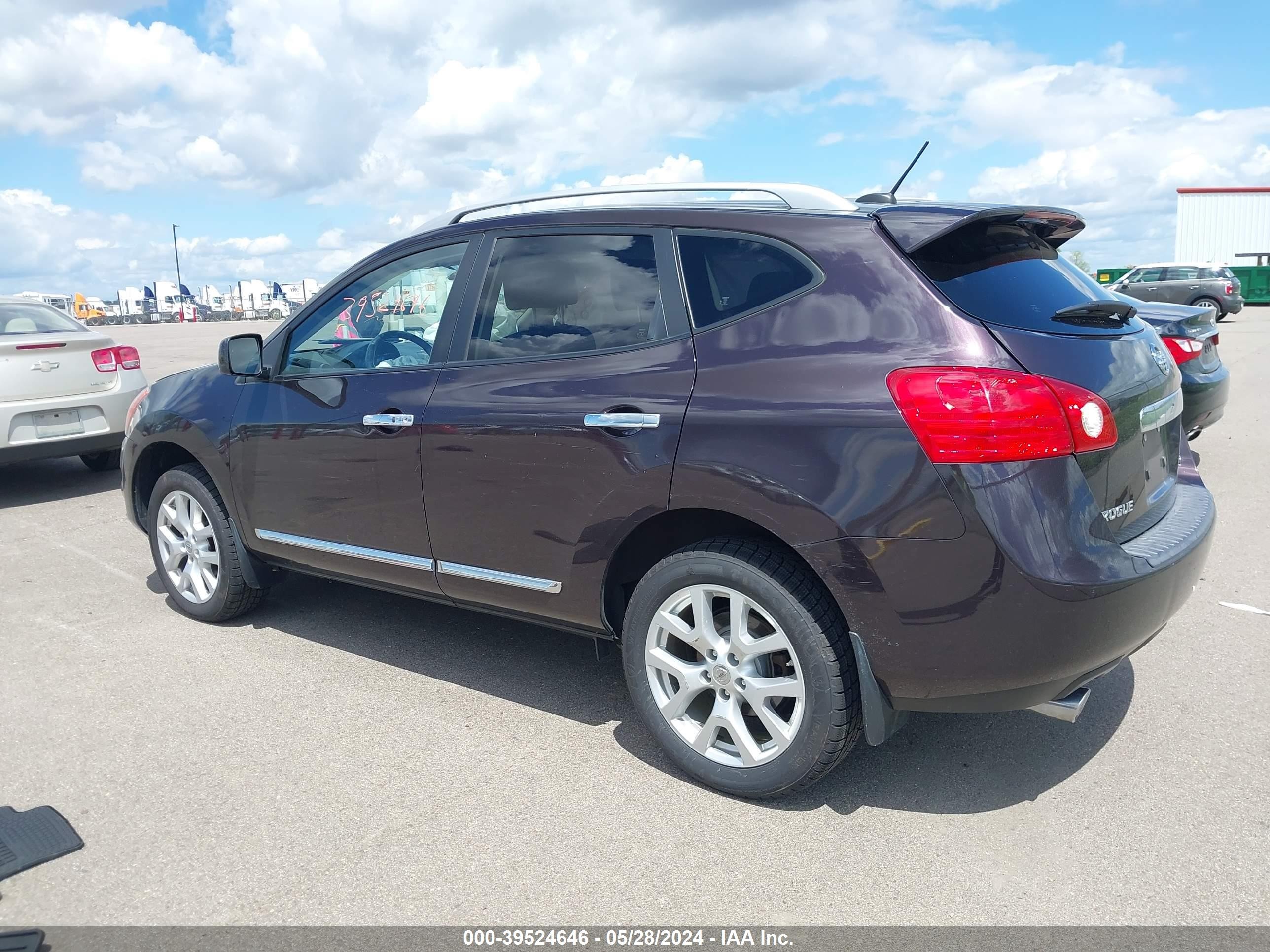 Photo 2 VIN: JN8AS5MV4BW299787 - NISSAN ROGUE 