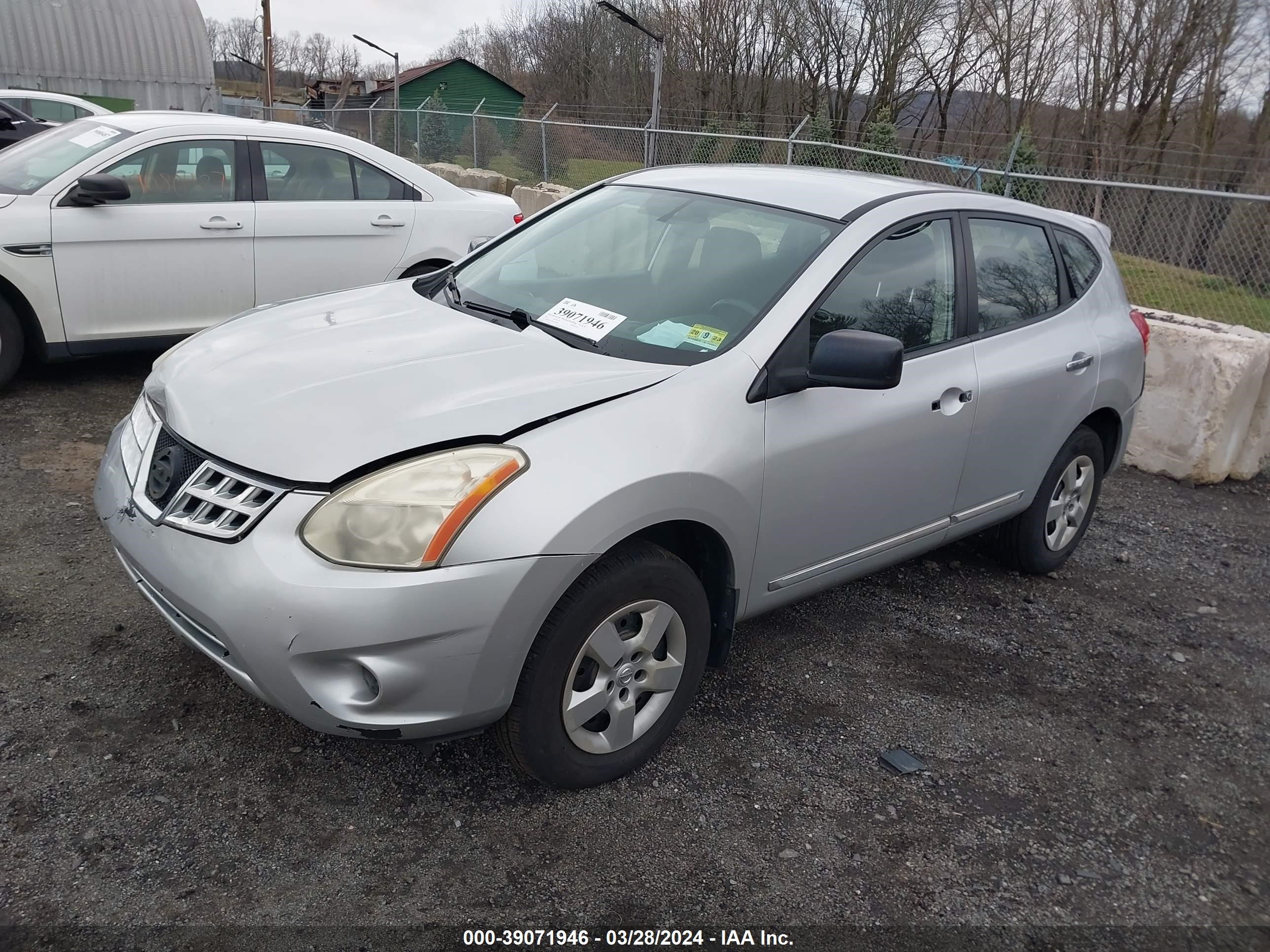 Photo 1 VIN: JN8AS5MV4BW668065 - NISSAN ROGUE 