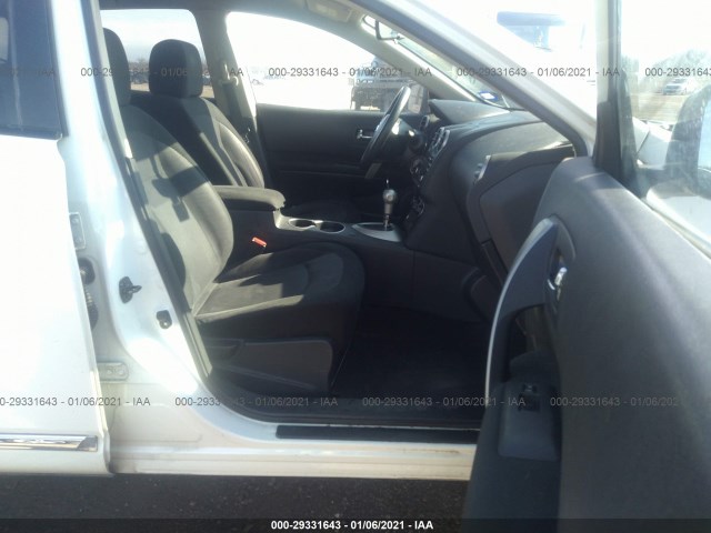 Photo 4 VIN: JN8AS5MV4CW418343 - NISSAN ROGUE 