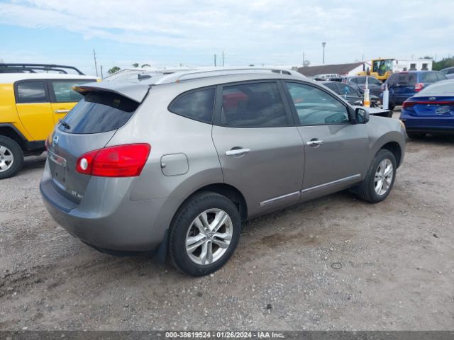 Photo 3 VIN: JN8AS5MV4CW704872 - NISSAN ROGUE 