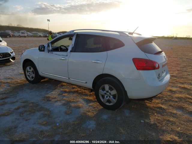 Photo 2 VIN: JN8AS5MV4FW253267 - NISSAN ROGUE 