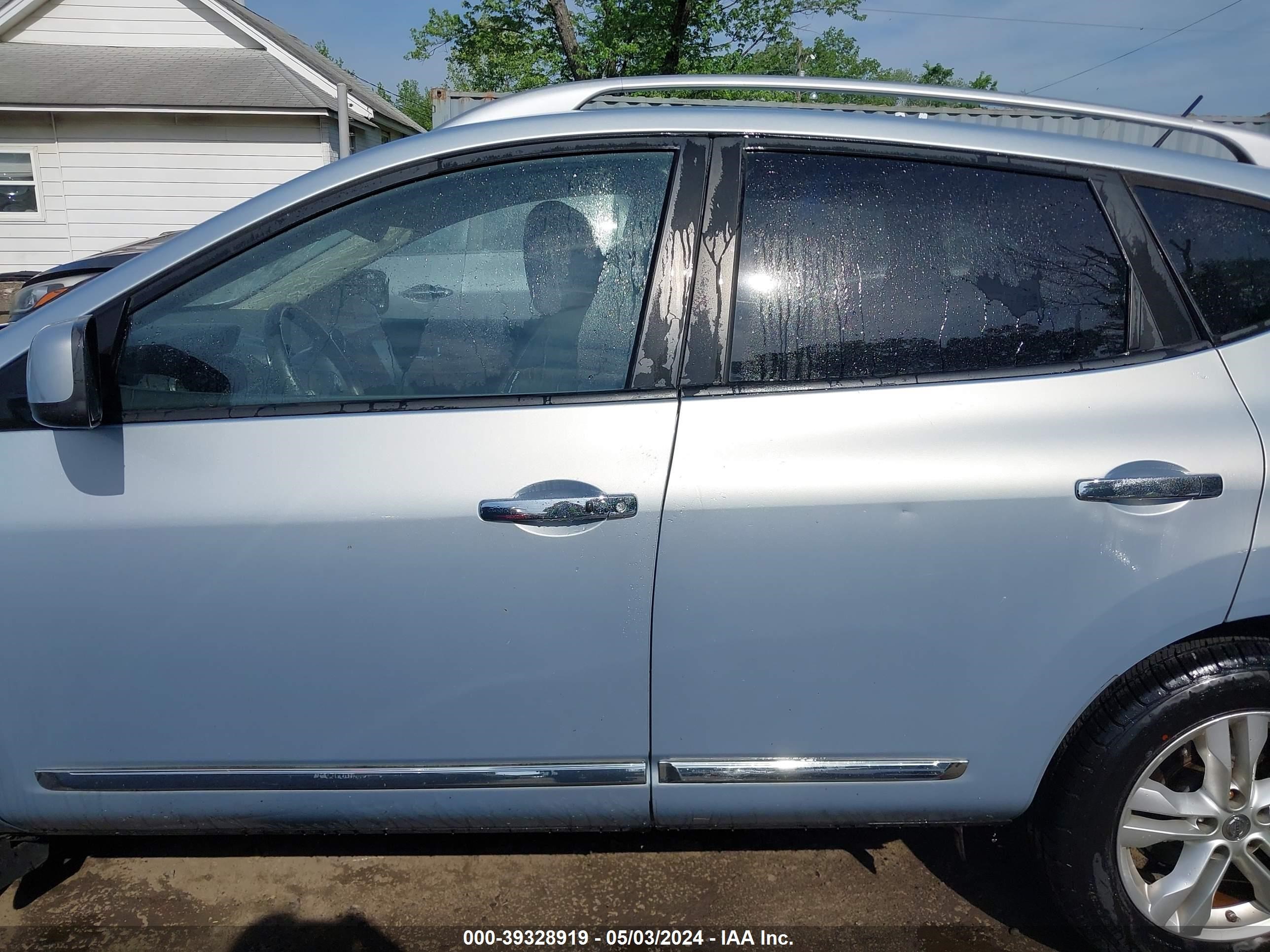 Photo 13 VIN: JN8AS5MV5CW391007 - NISSAN ROGUE 