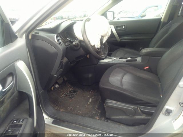 Photo 4 VIN: JN8AS5MV5CW704203 - NISSAN ROGUE 