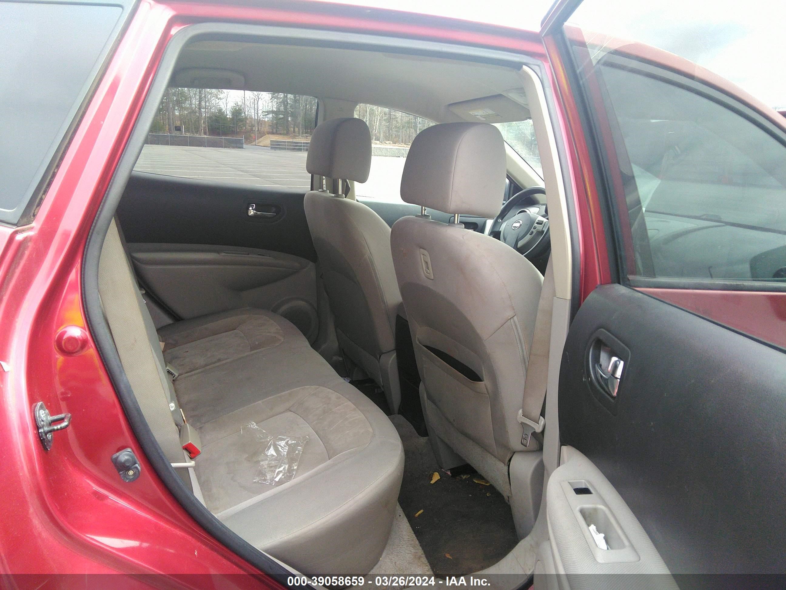 Photo 7 VIN: JN8AS5MV6AW111950 - NISSAN ROGUE 