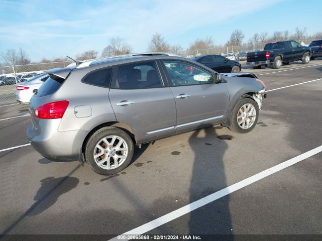 Photo 3 VIN: JN8AS5MV6BW305427 - NISSAN ROGUE 