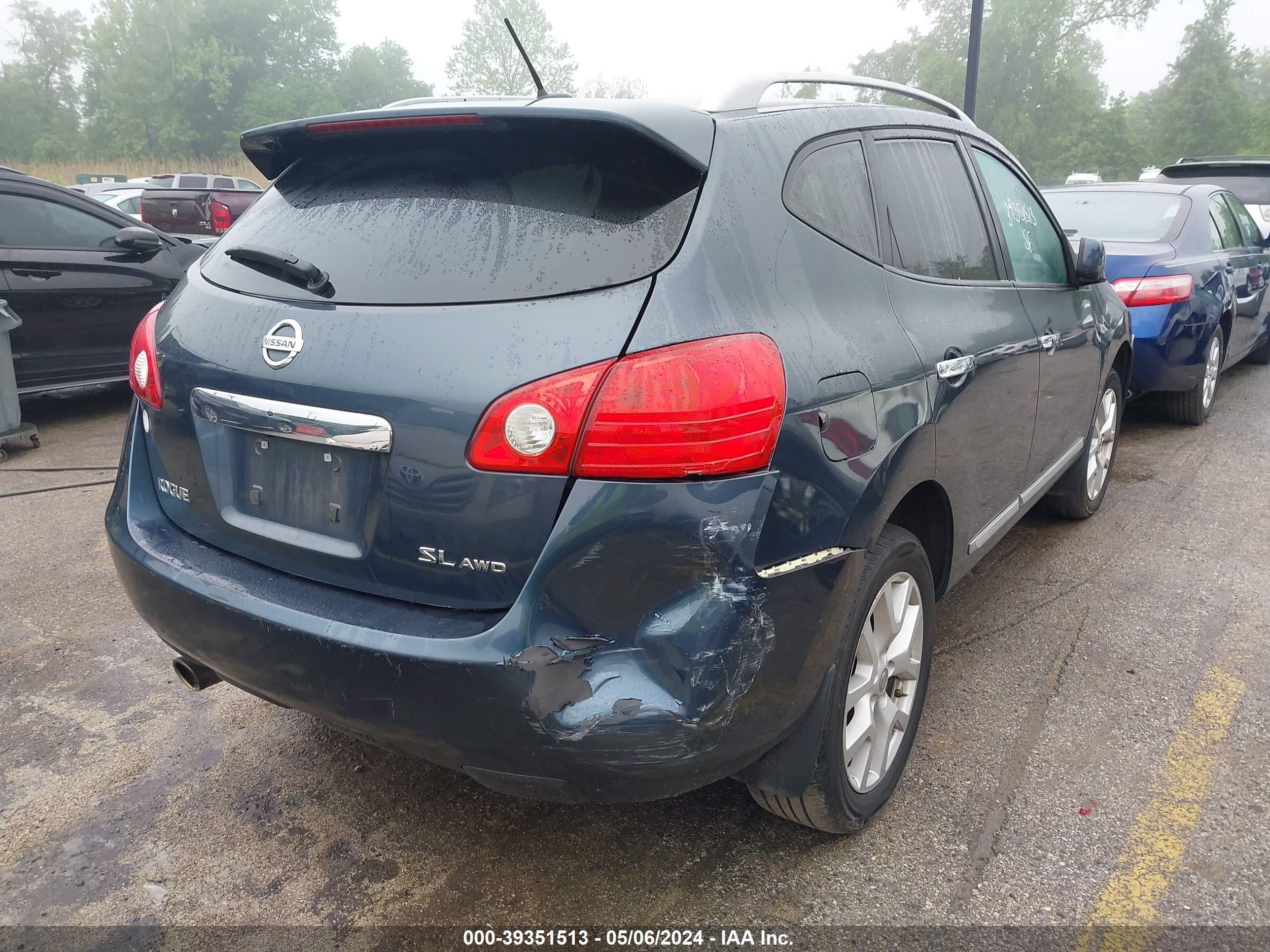 Photo 3 VIN: JN8AS5MV6DW116103 - NISSAN ROGUE 