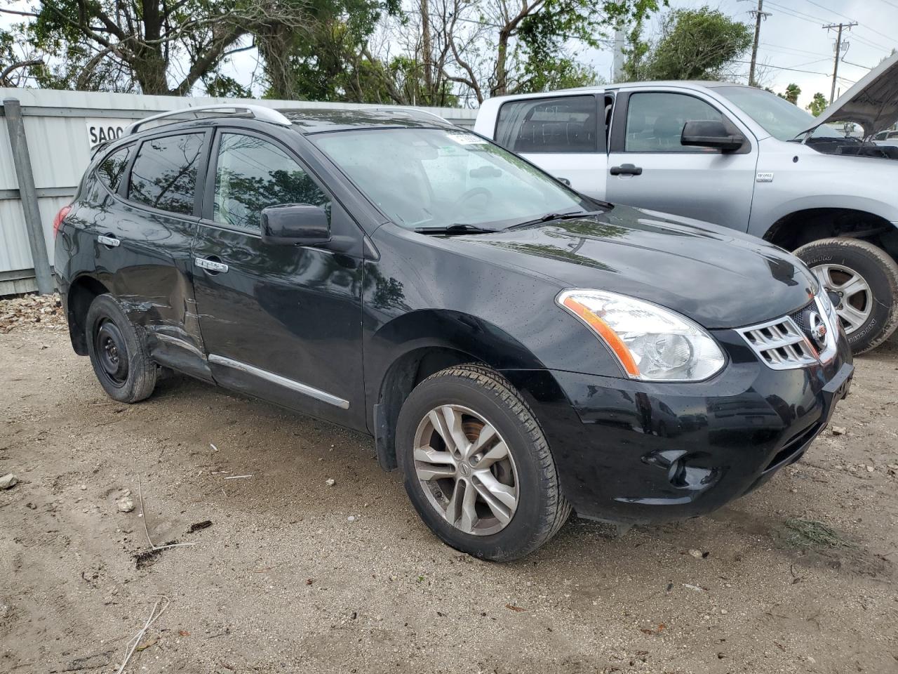 Photo 3 VIN: JN8AS5MV6DW637953 - NISSAN ROGUE 