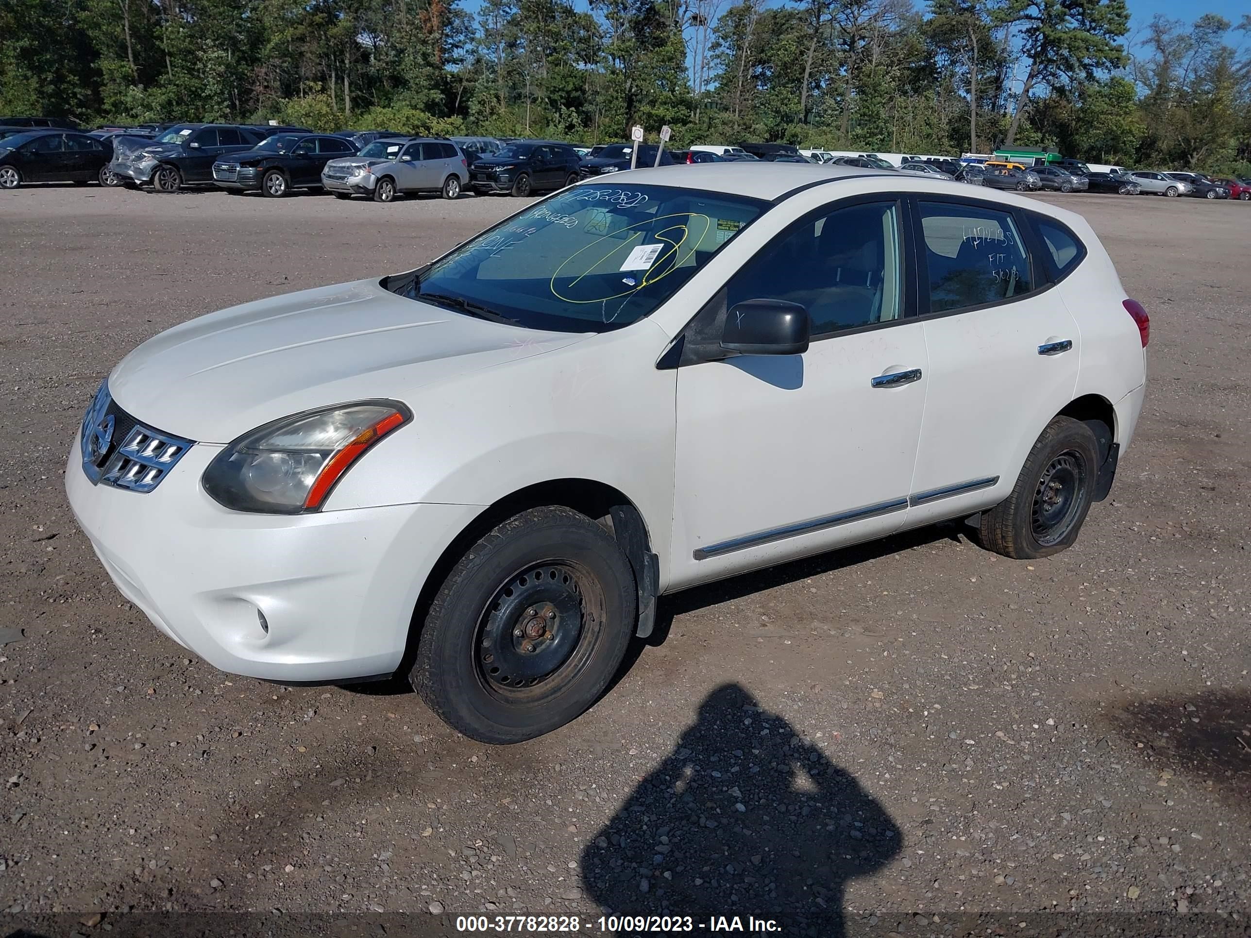 Photo 1 VIN: JN8AS5MV6EW703015 - NISSAN ROGUE 