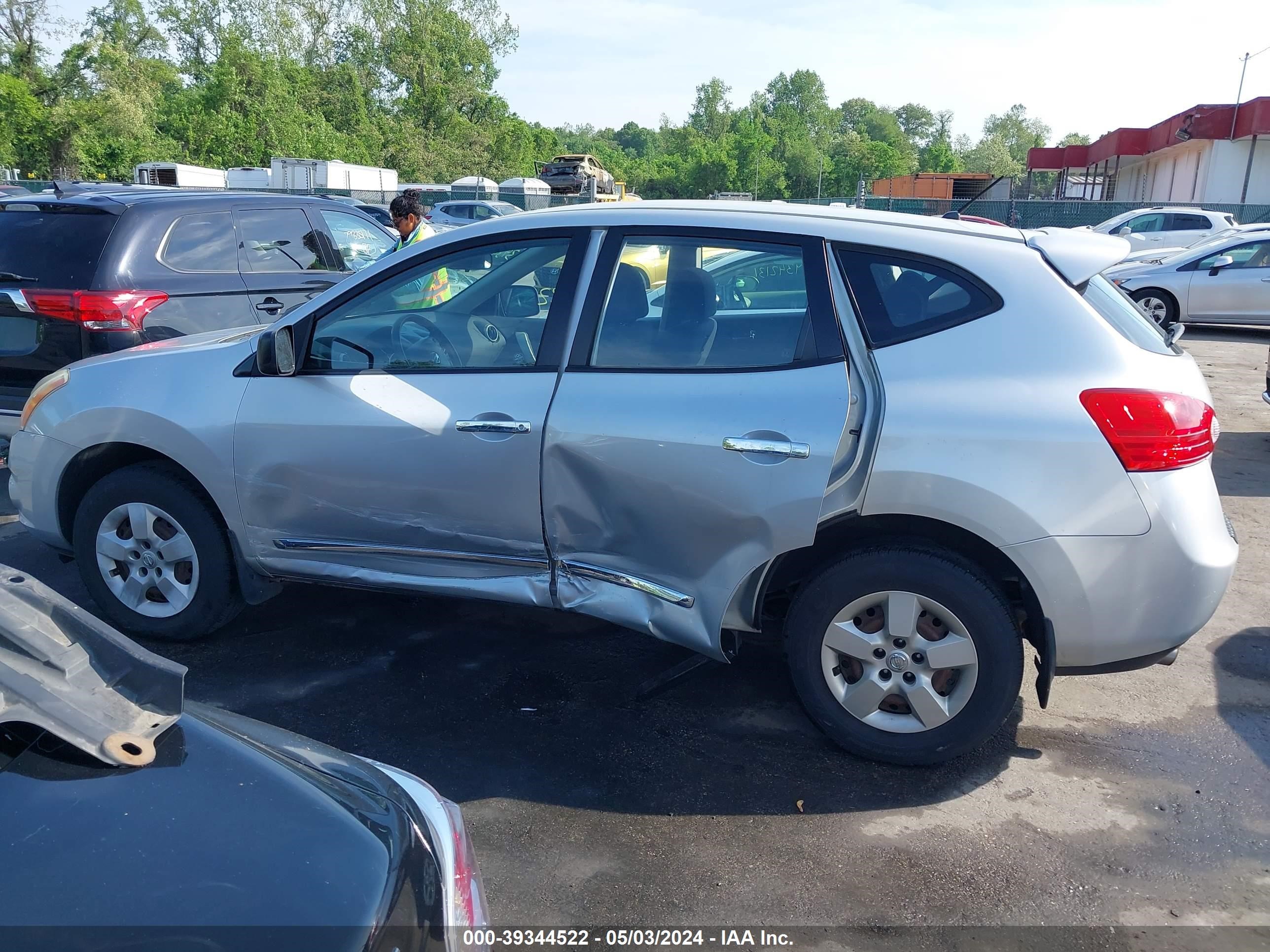 Photo 13 VIN: JN8AS5MV7DW137154 - NISSAN ROGUE 