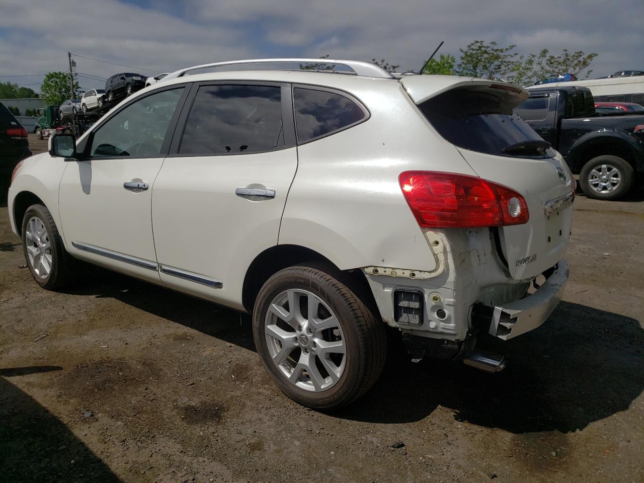 Photo 1 VIN: JN8AS5MV7DW645088 - NISSAN ROGUE 