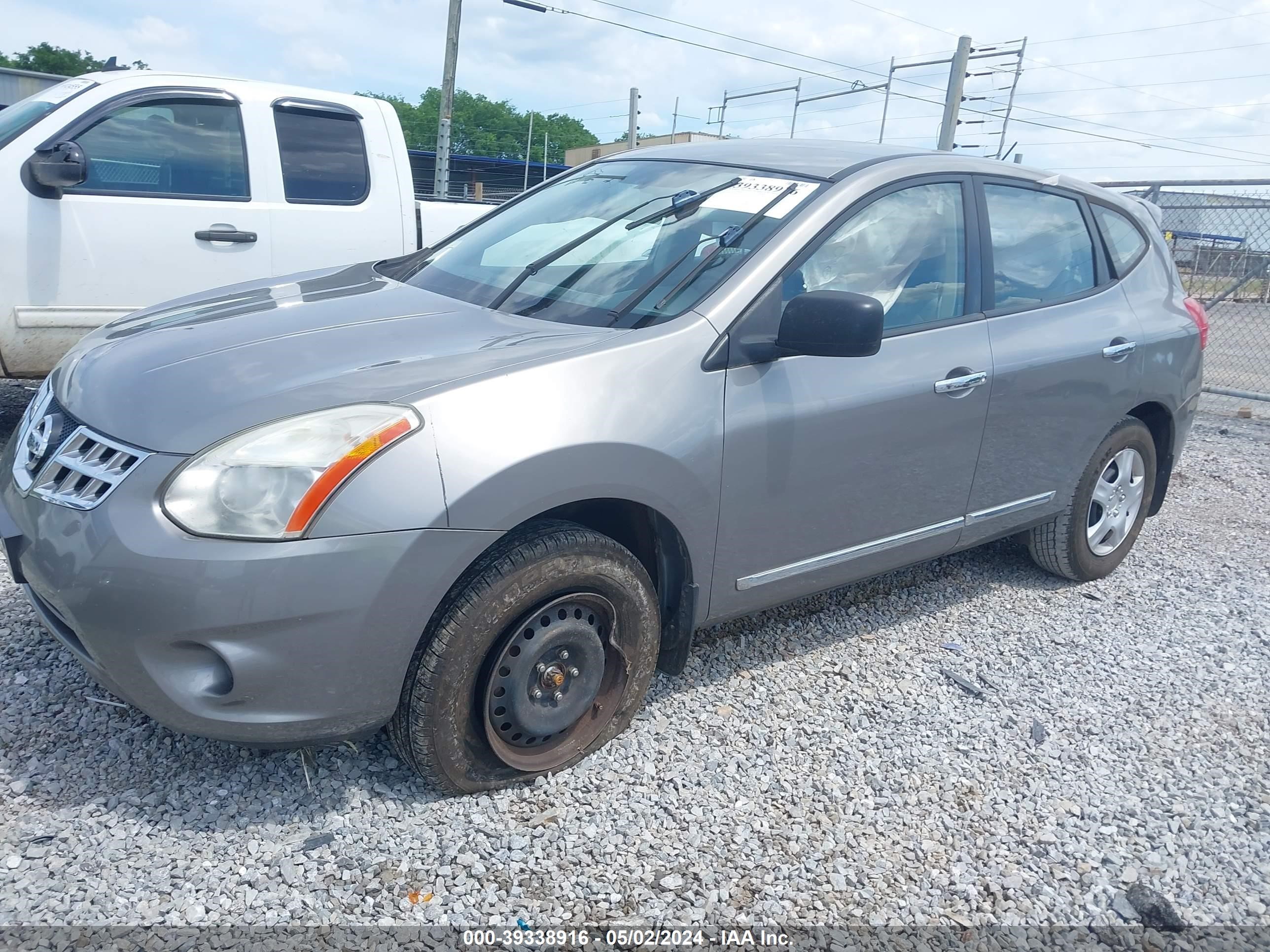 Photo 1 VIN: JN8AS5MV8BW304991 - NISSAN ROGUE 