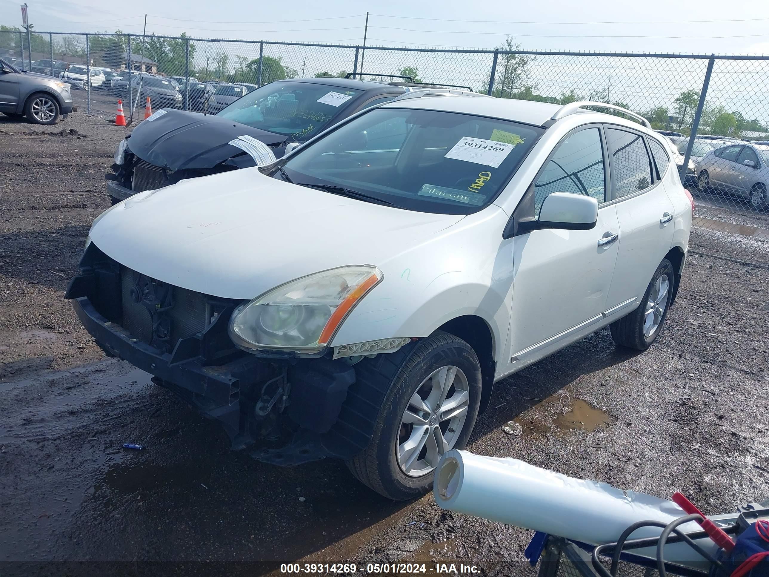 Photo 1 VIN: JN8AS5MV8CW357725 - NISSAN ROGUE 