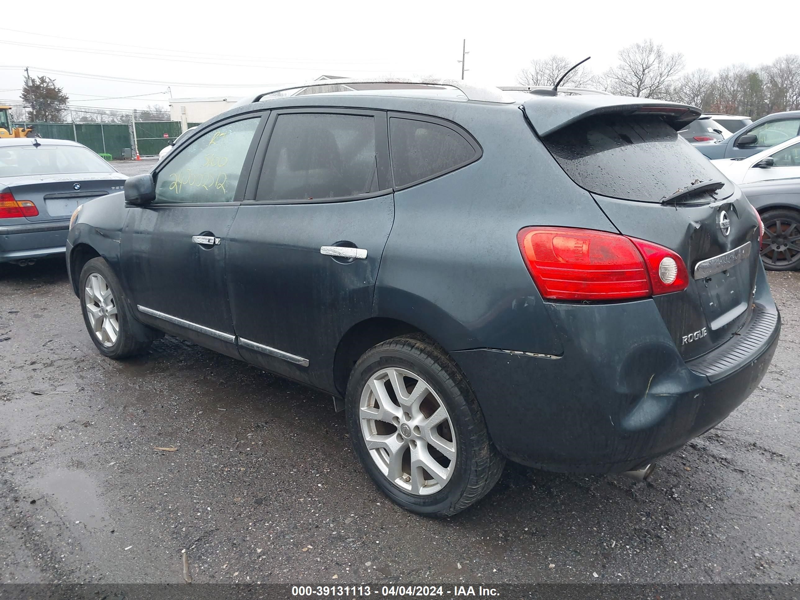 Photo 2 VIN: JN8AS5MV8CW387601 - NISSAN ROGUE 