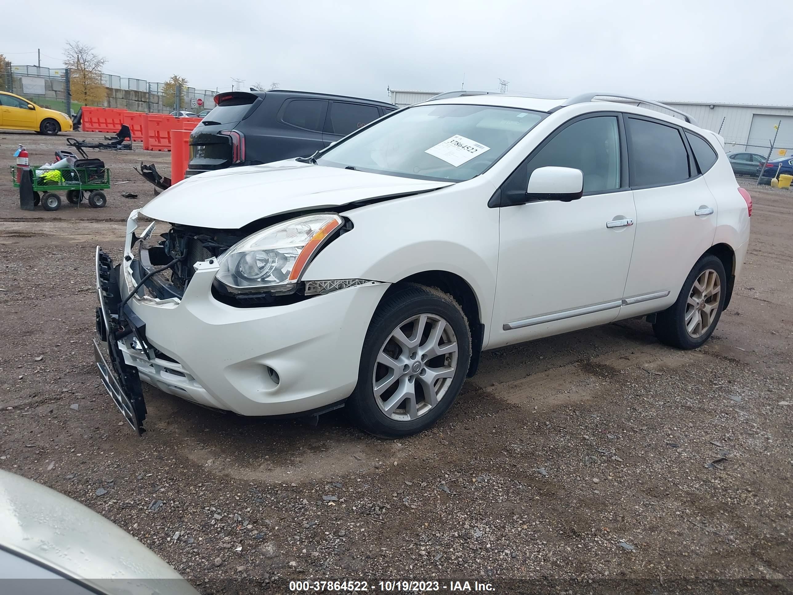 Photo 1 VIN: JN8AS5MV8CW404977 - NISSAN ROGUE 