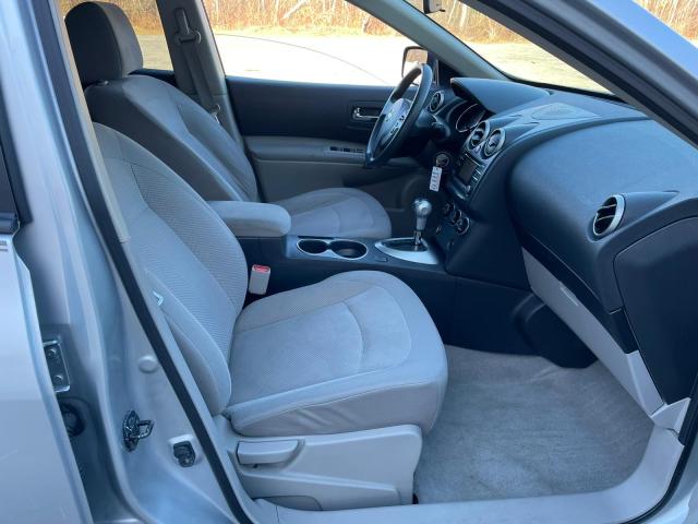 Photo 4 VIN: JN8AS5MV8CW713784 - NISSAN ROGUE S 