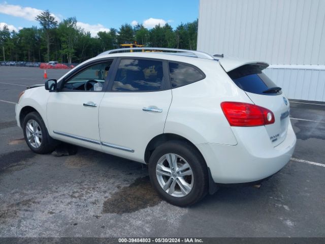 Photo 2 VIN: JN8AS5MV8FW755201 - NISSAN ROGUE 