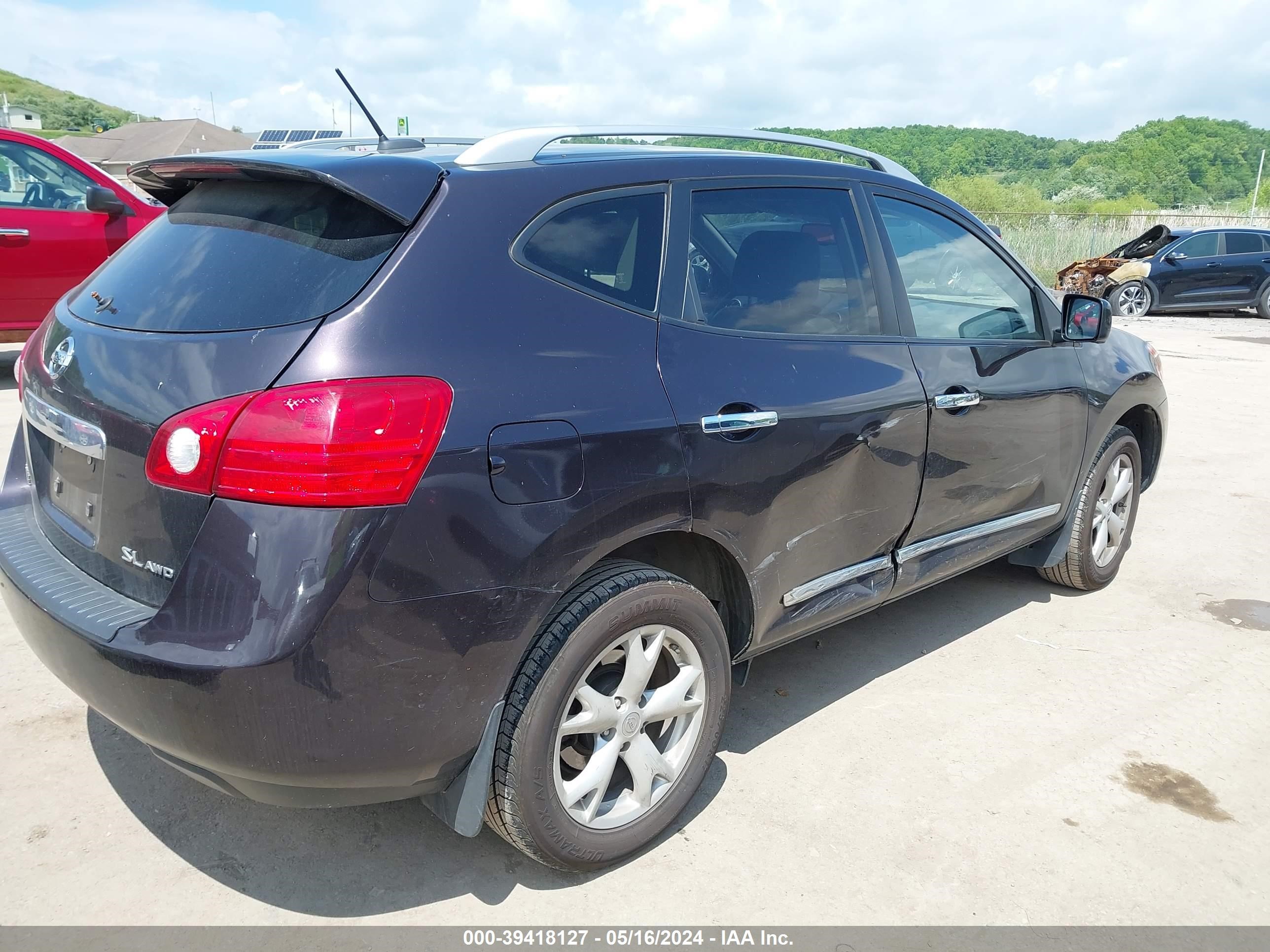 Photo 3 VIN: JN8AS5MV9CW357863 - NISSAN ROGUE 