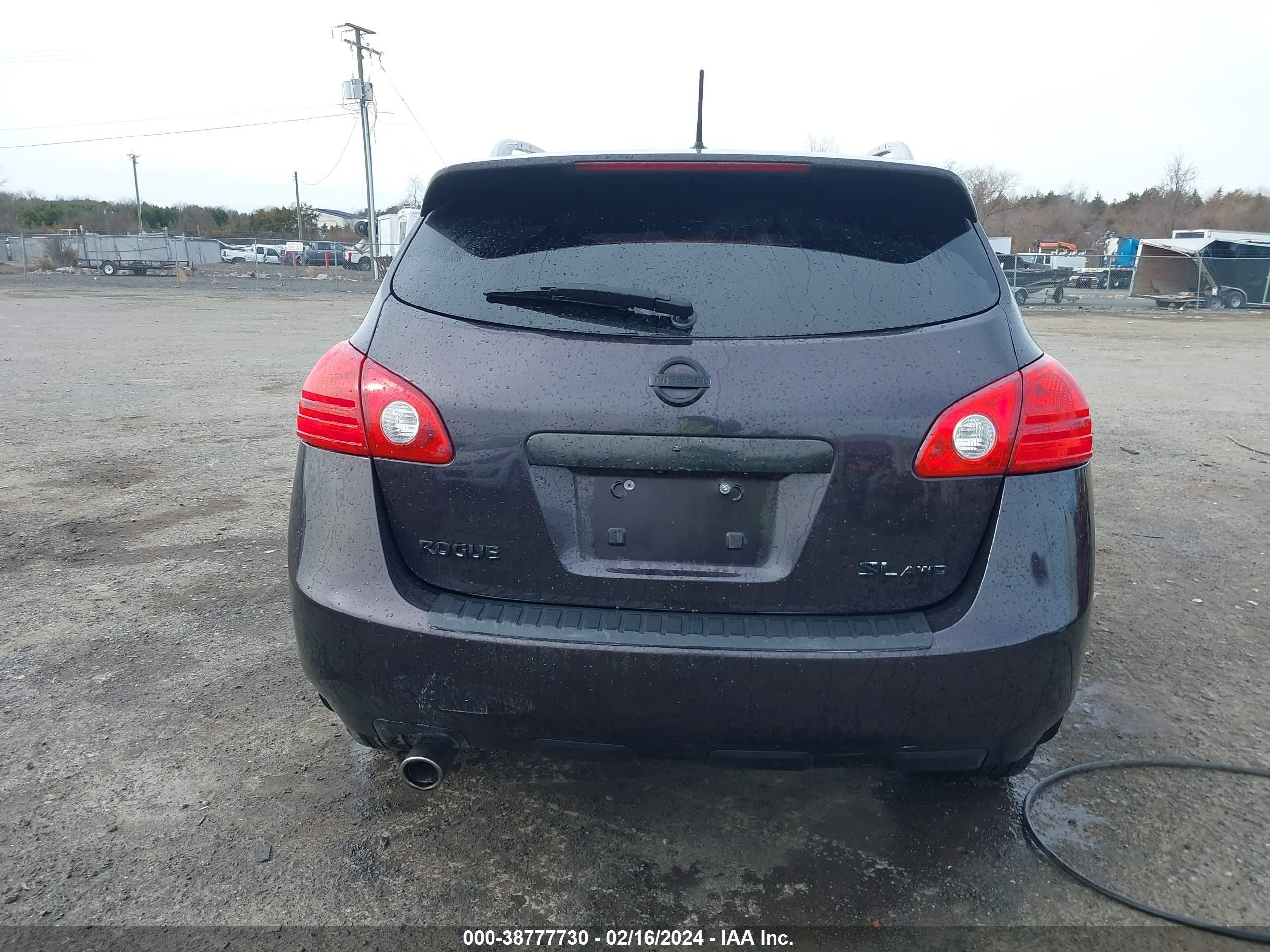 Photo 15 VIN: JN8AS5MV9DW632861 - NISSAN ROGUE 