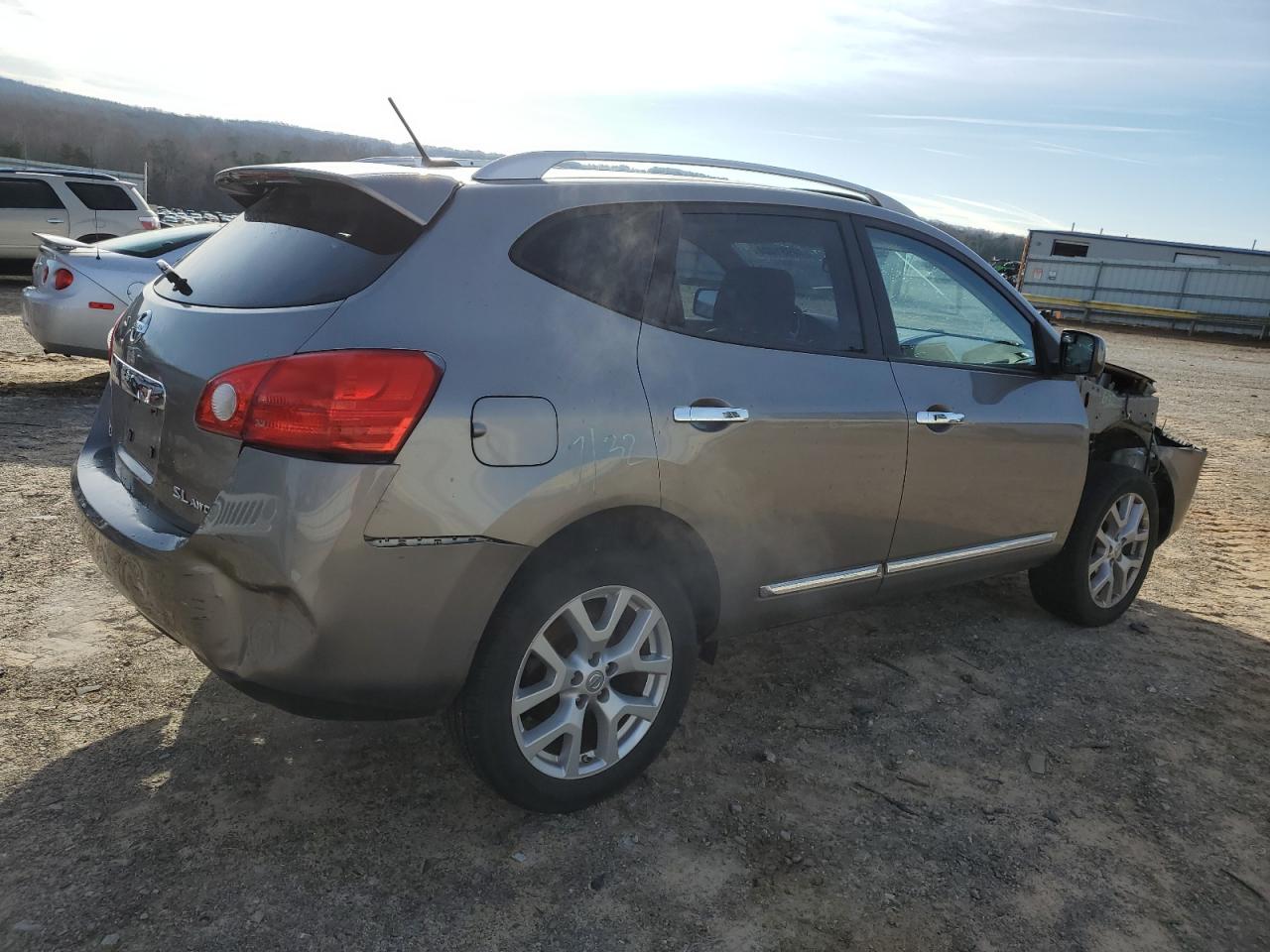 Photo 2 VIN: JN8AS5MV9DW657758 - NISSAN ROGUE 