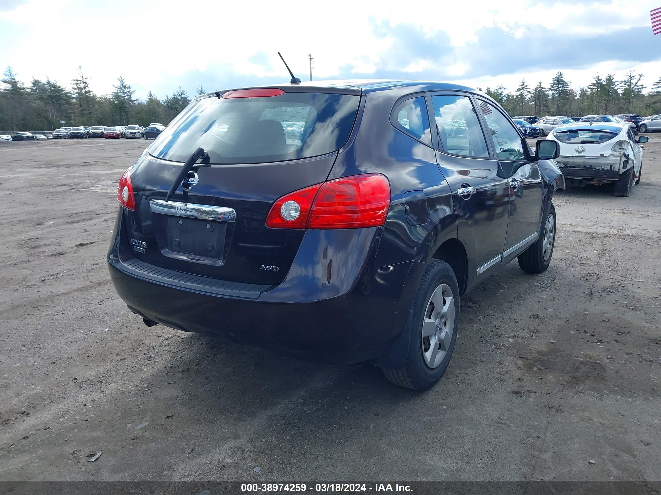 Photo 3 VIN: JN8AS5MV9EW703560 - NISSAN ROGUE 