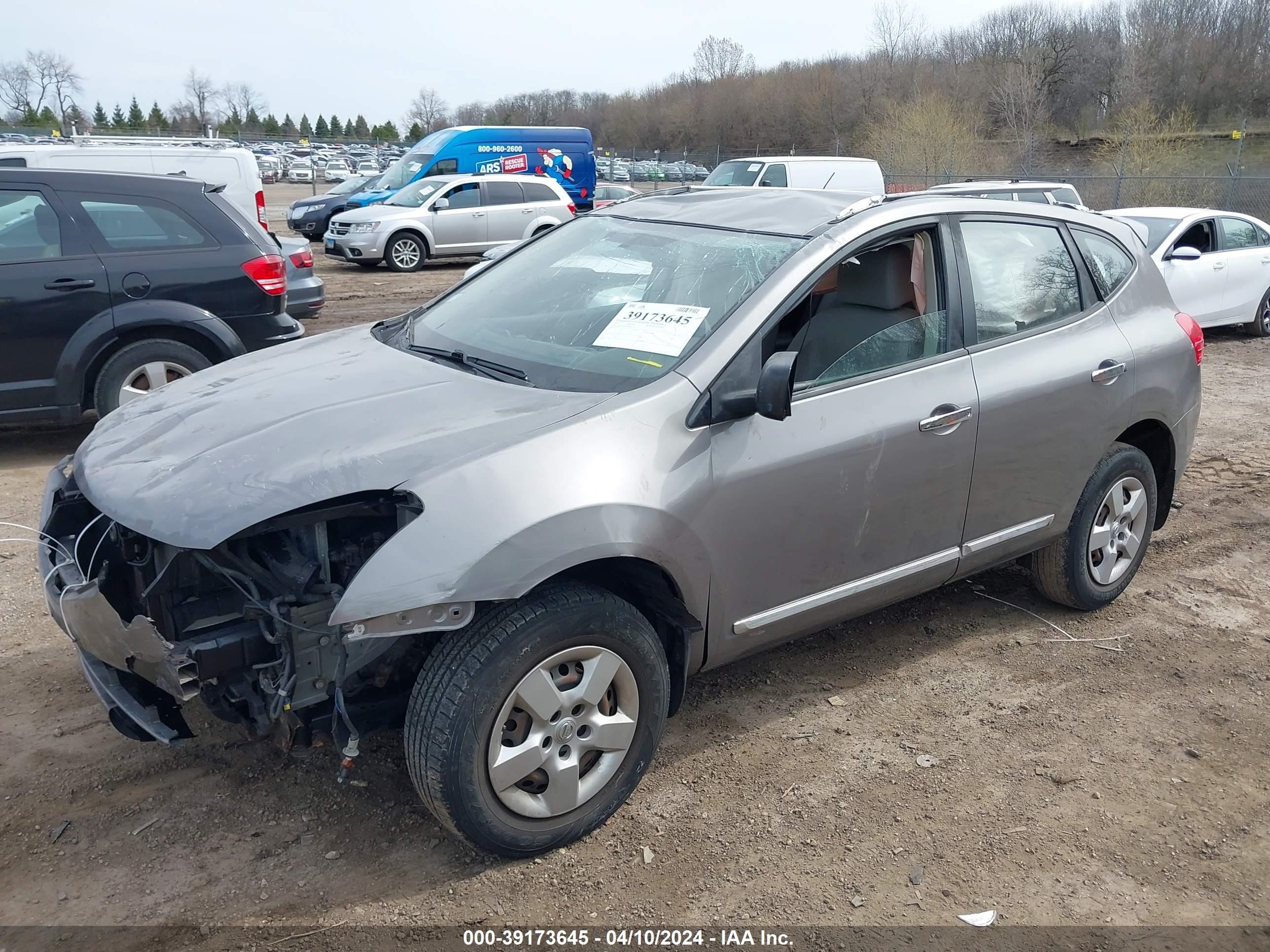 Photo 1 VIN: JN8AS5MV9FW769317 - NISSAN ROGUE 