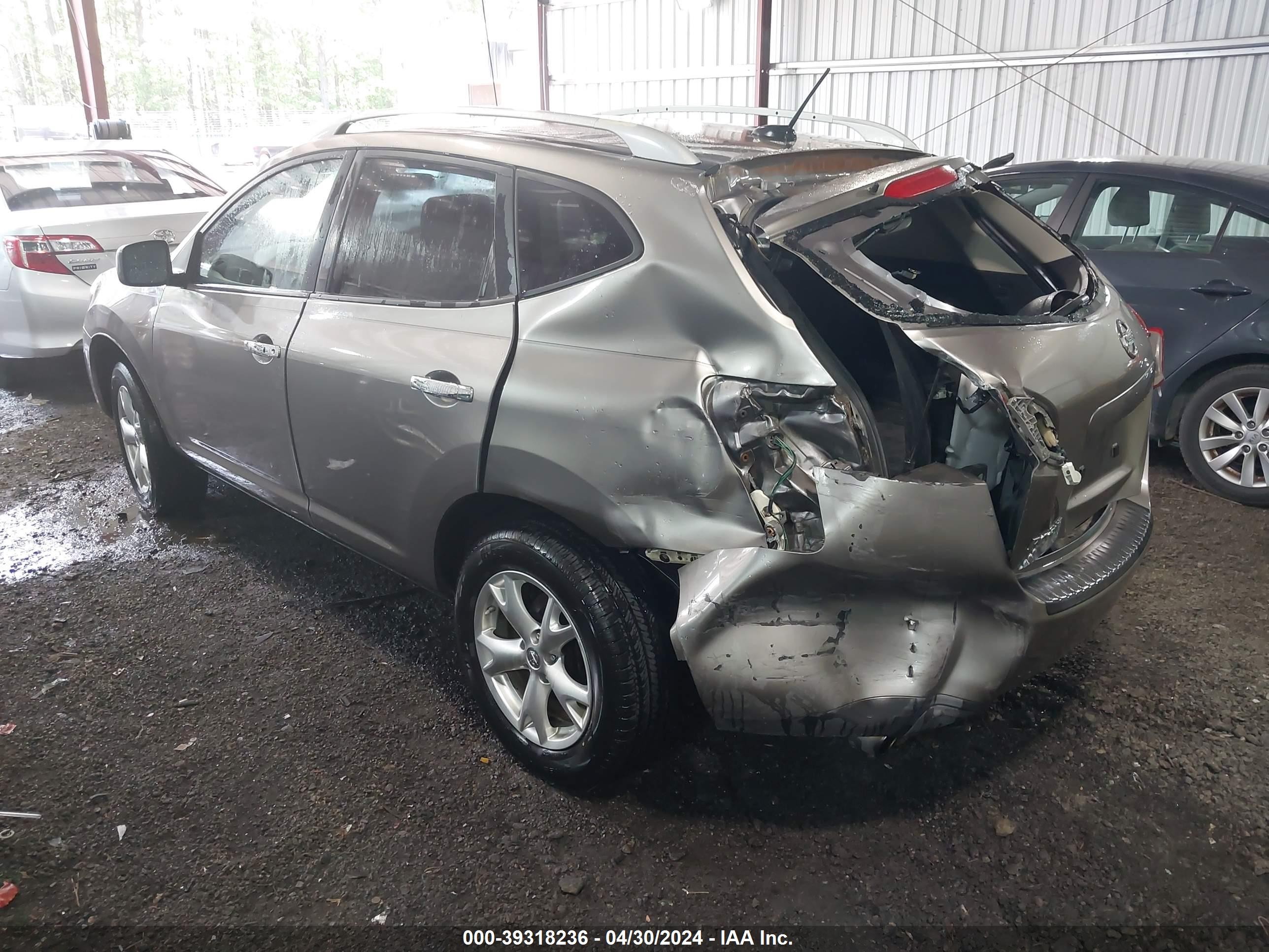 Photo 2 VIN: JN8AS5MVXAW137449 - NISSAN ROGUE 